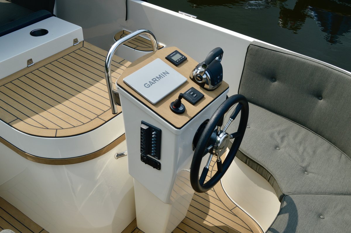 Langweerder Sloep 700 Tender