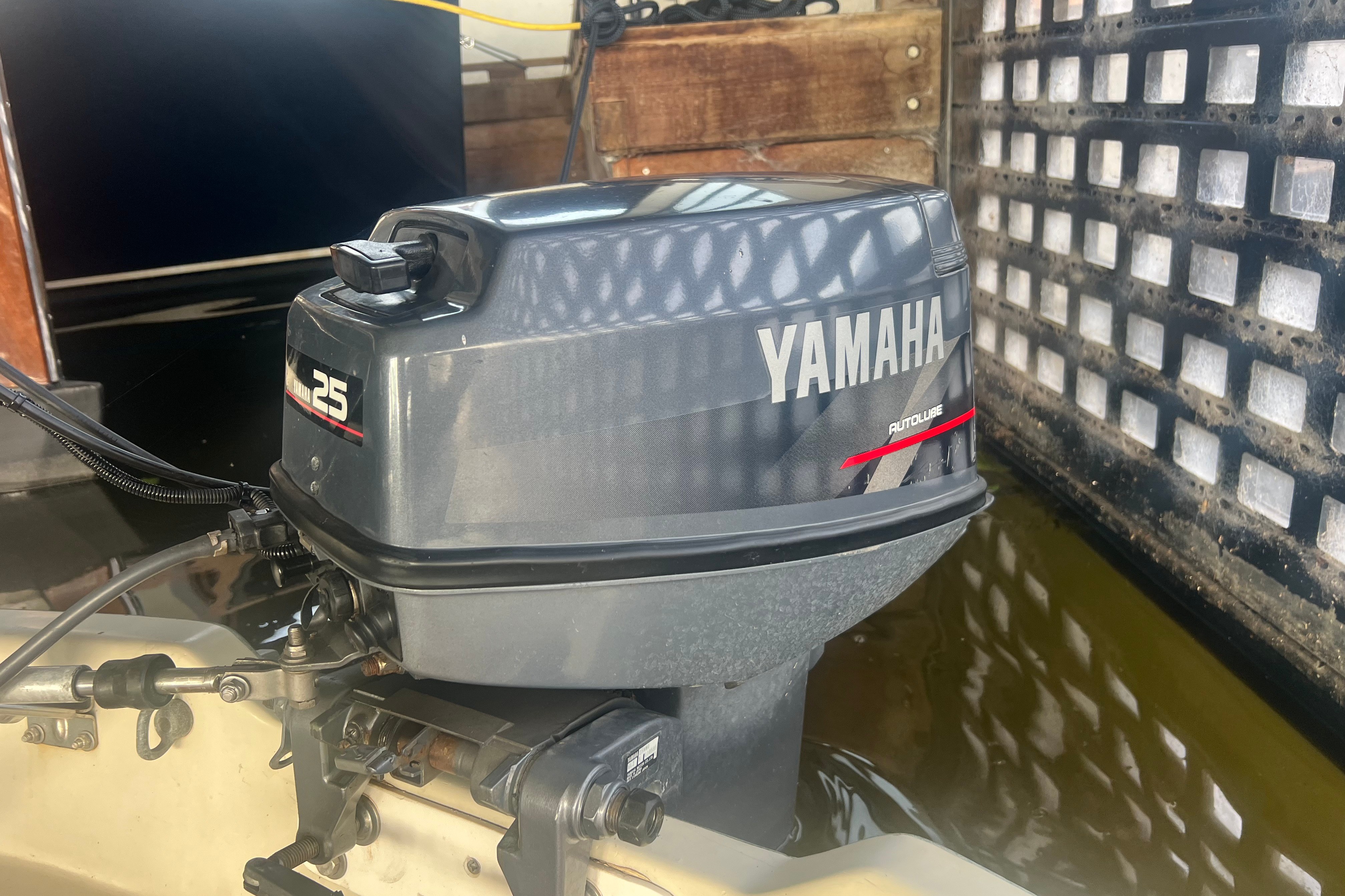 Boston Whaler 11 Sport