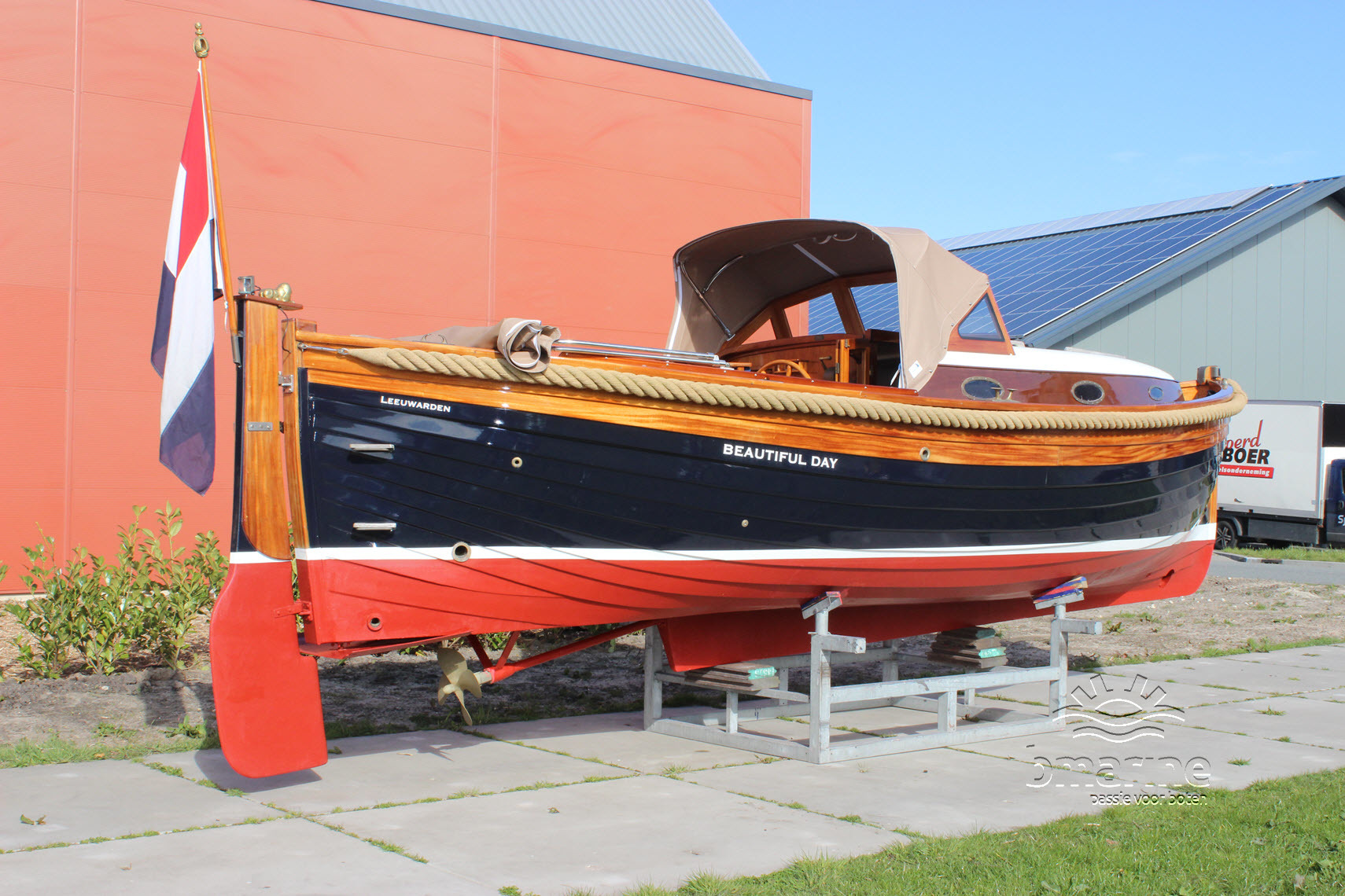 Breedendam 825 Cabin