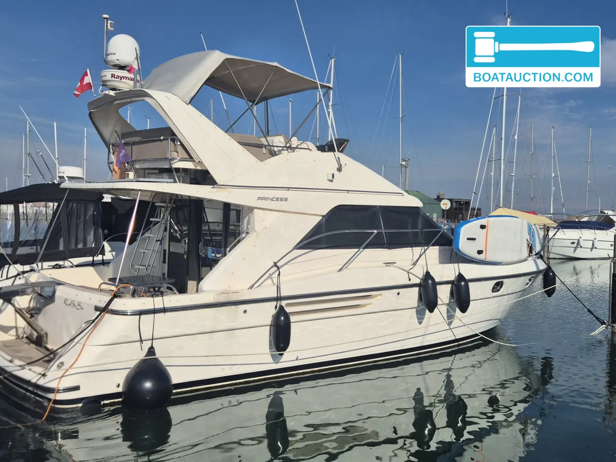 Princess 380 Fly hoofdfoto: 1