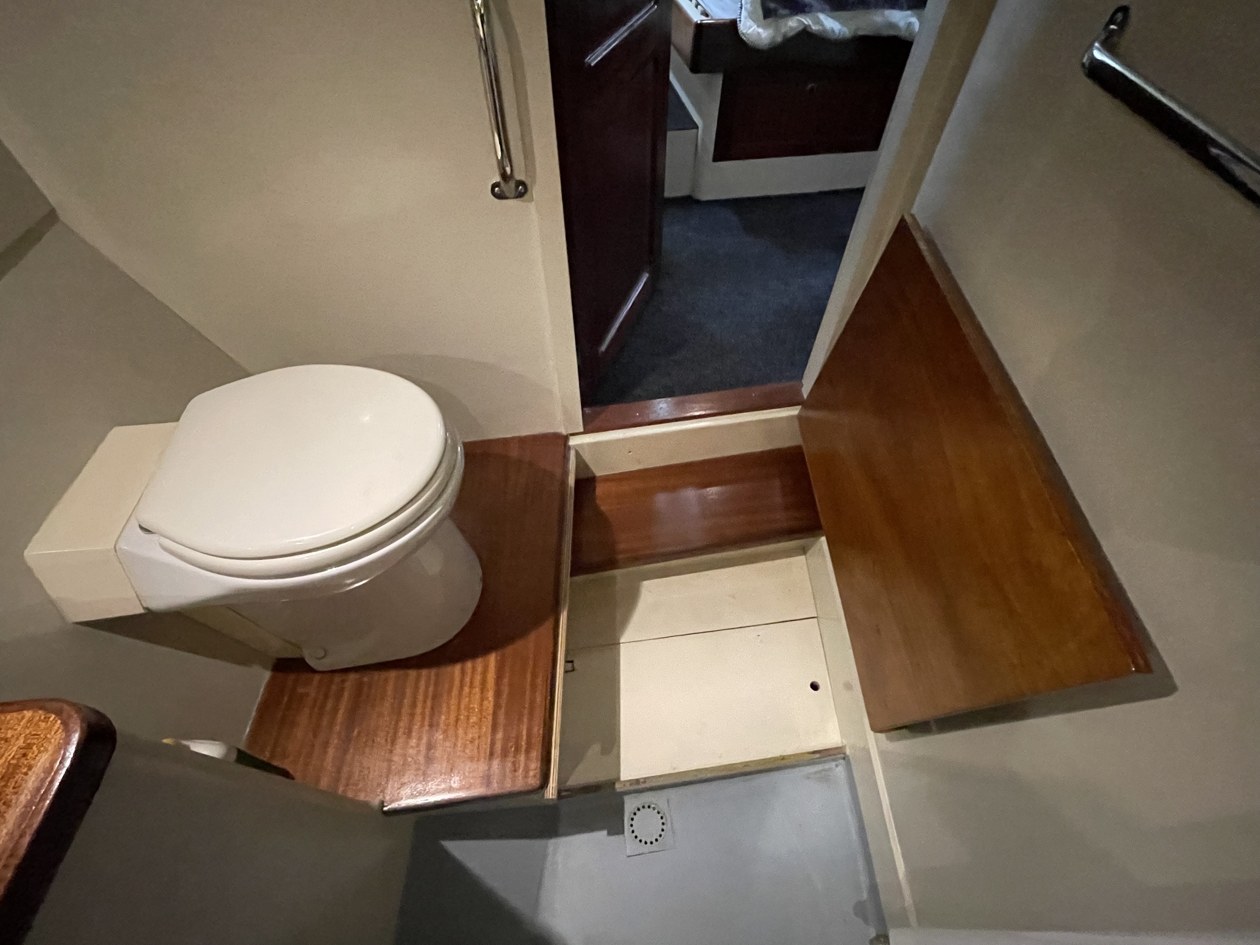 Dykstra Schooner 77, Midzwaard