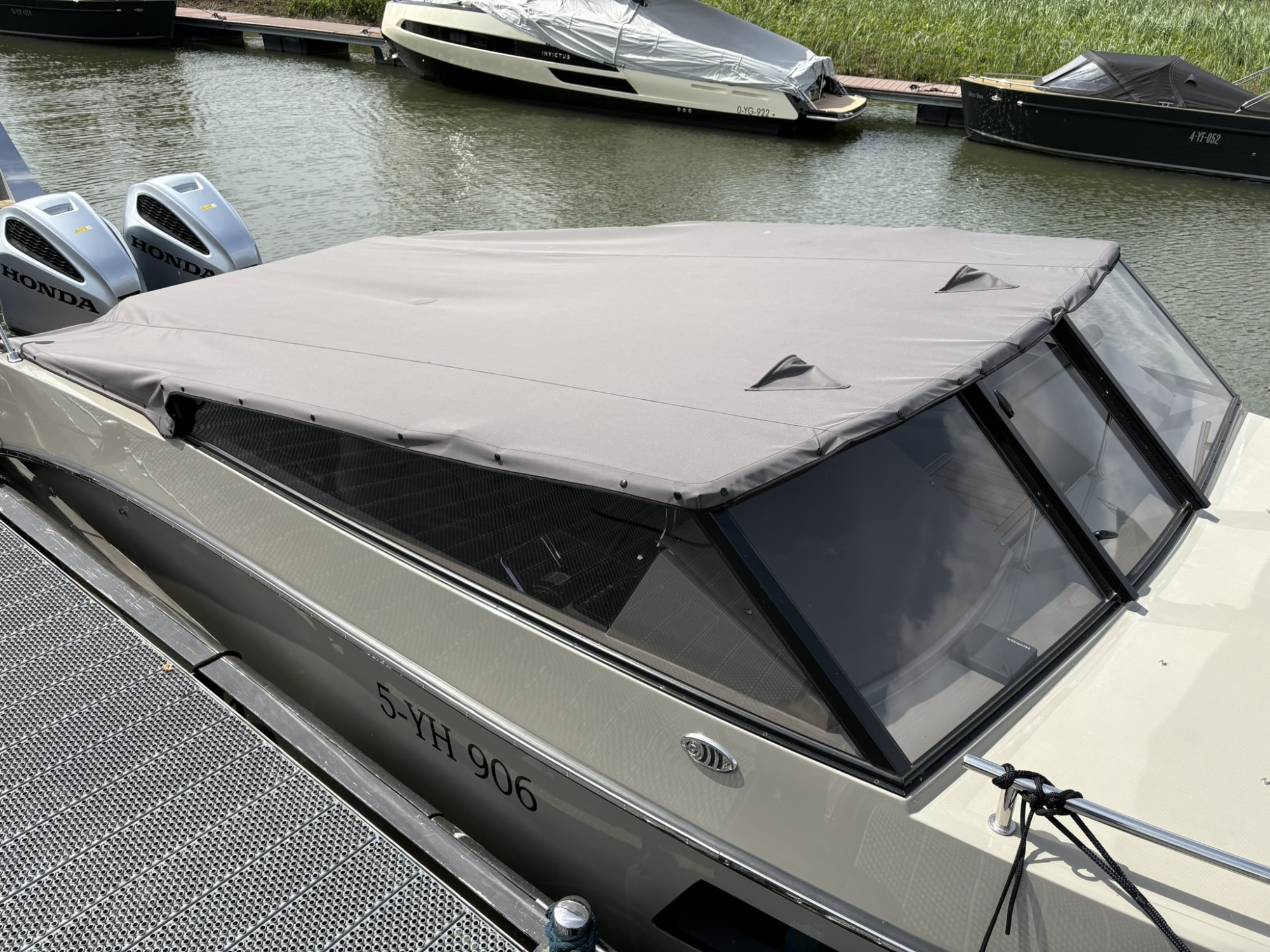 Maxima Boats 800 Cabin met 2x Honda 200 pk bouwjaar 2024