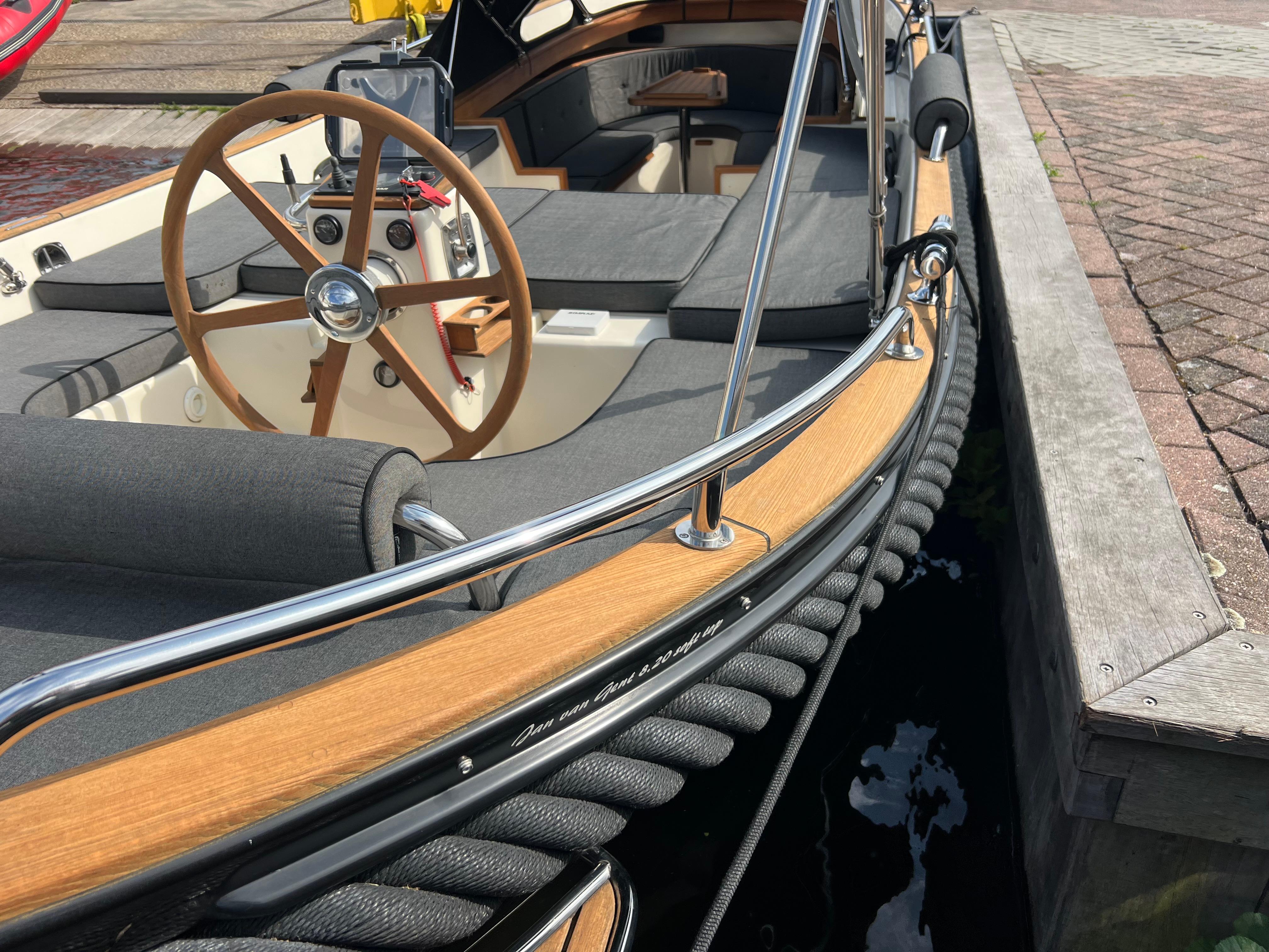 Jan Van Gent 8.20 Soft Top