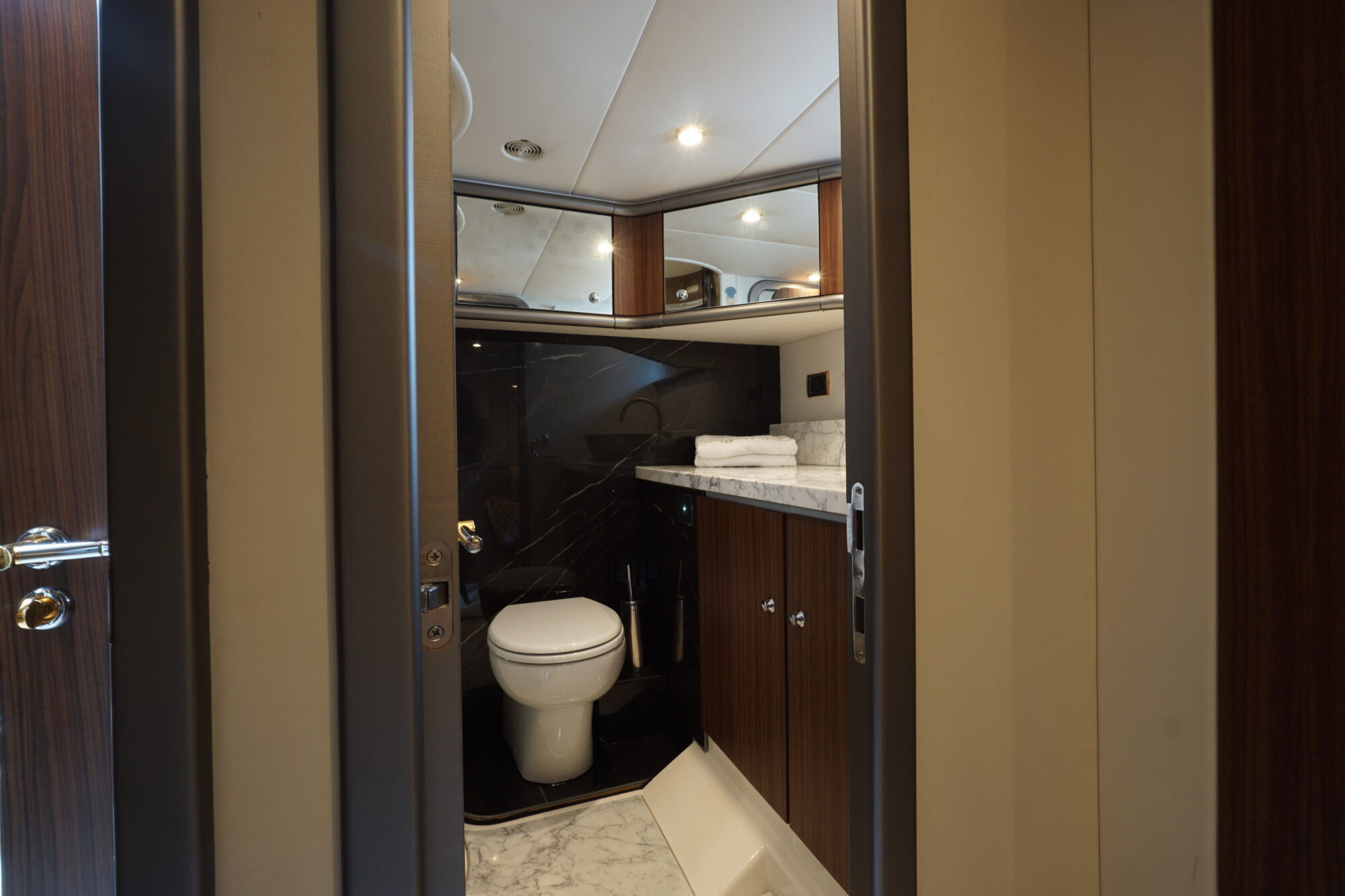 Sunseeker 62 Manhattan