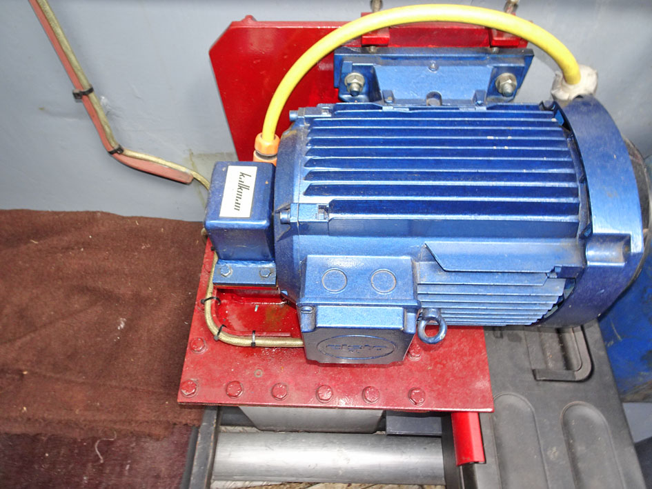 Motortjalk 21.40, met UBC