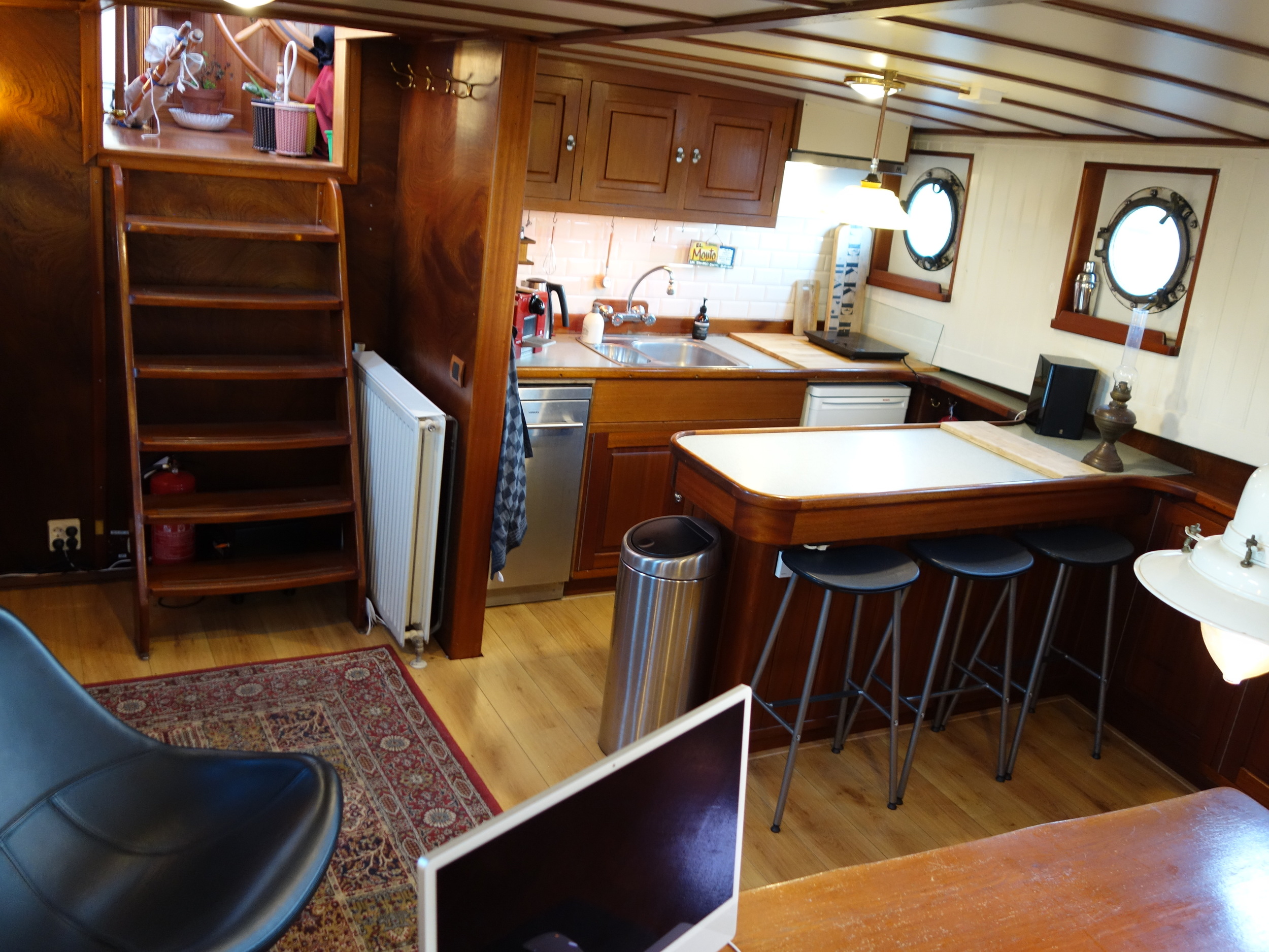 Luxe Motor 32.00 Wad En Sontvaarder