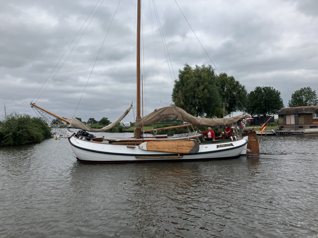 Lemsteraak 1300 "Bunsjoter"