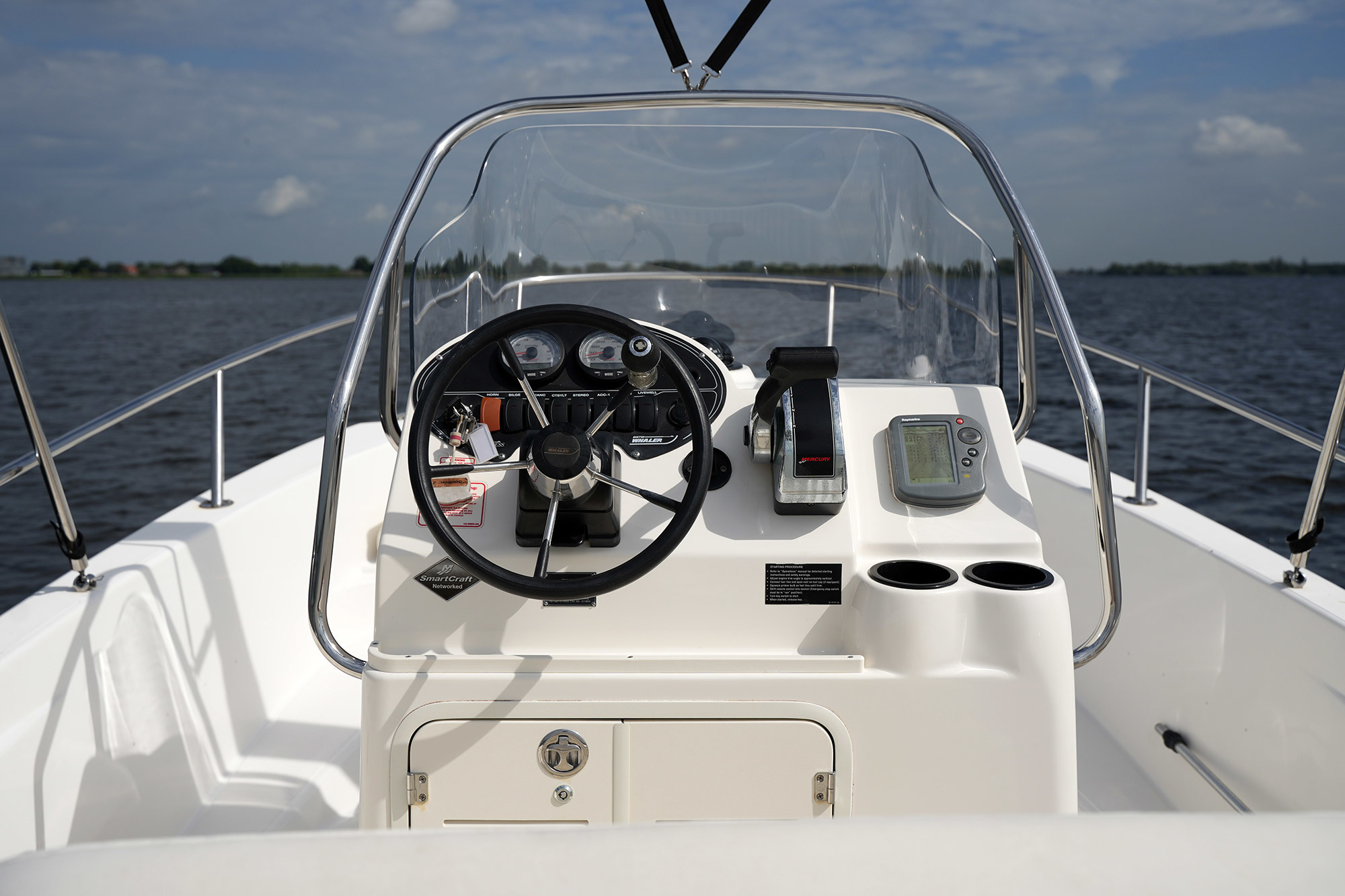Boston Whaler 180 Dauntless
