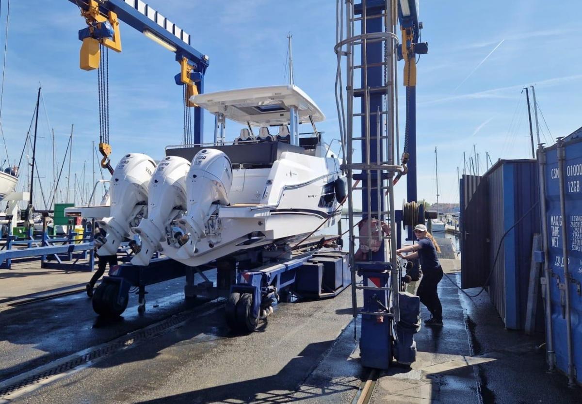 Jeanneau Cap Camarat 12.5-WA