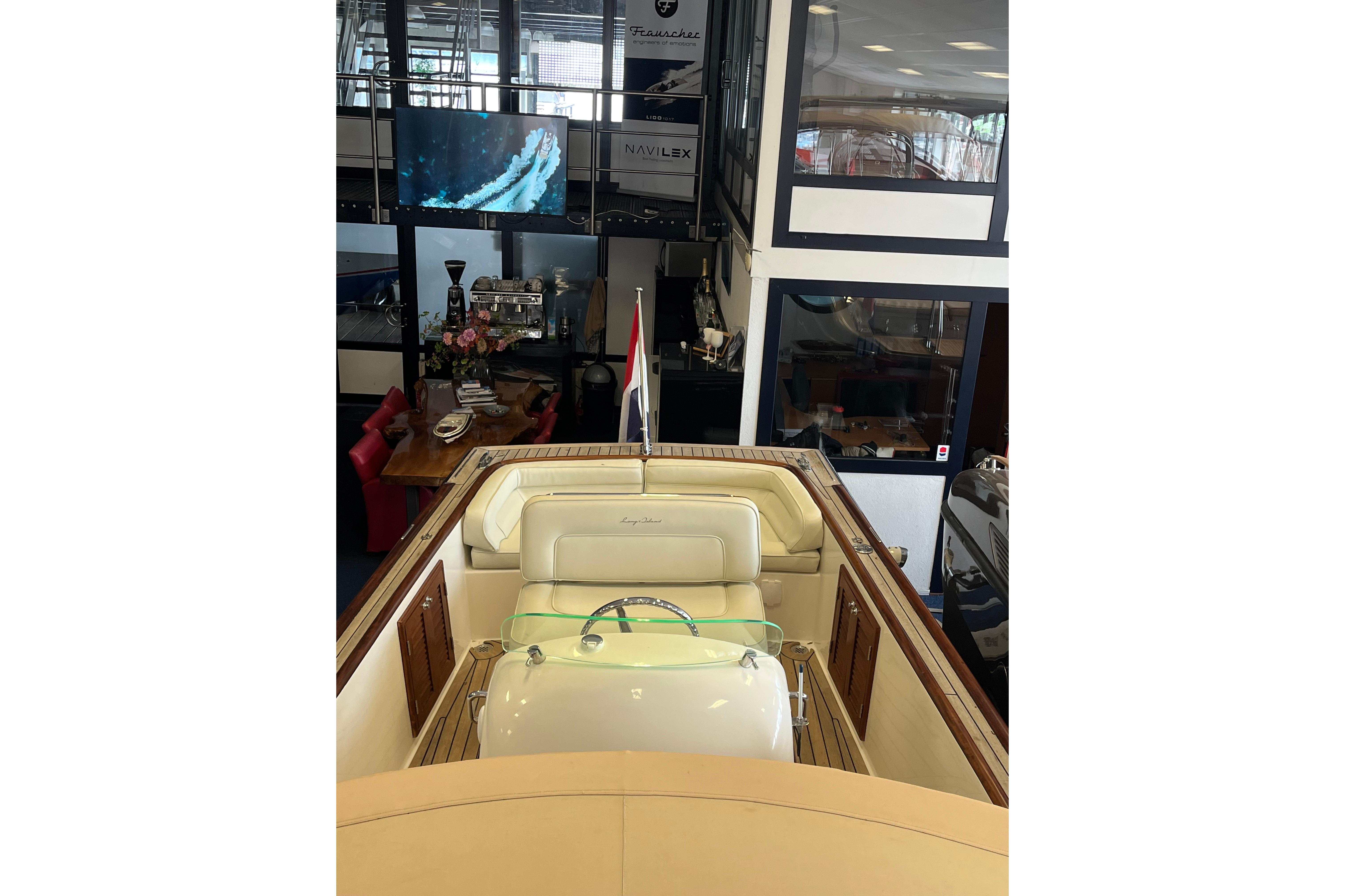 Long Island 25 Sportsman