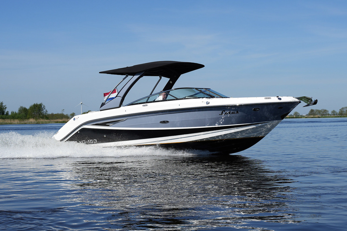 Sea Ray SLX 280