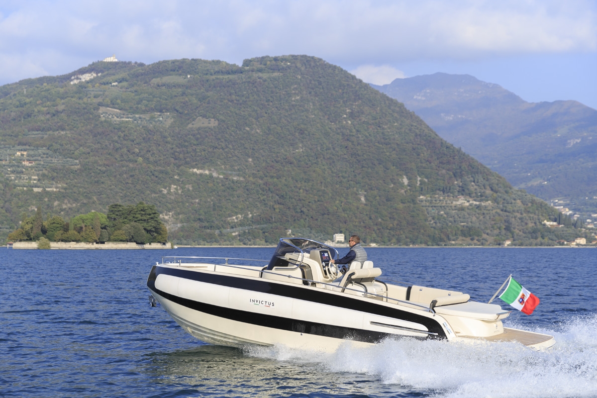 Invictus yachts Invictus 280 tt