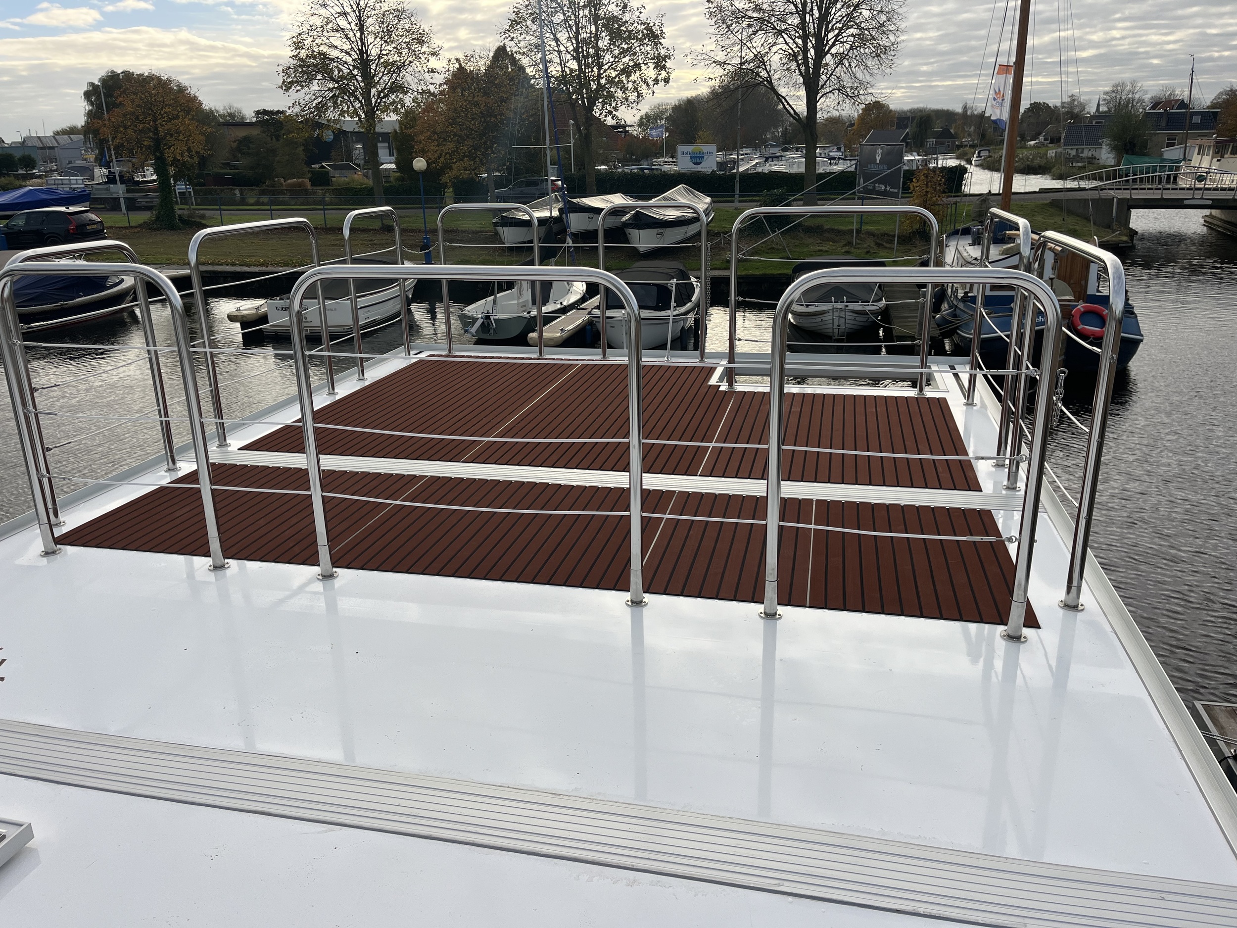 Nordic Season Houseboat NS 40 Eco 36m2