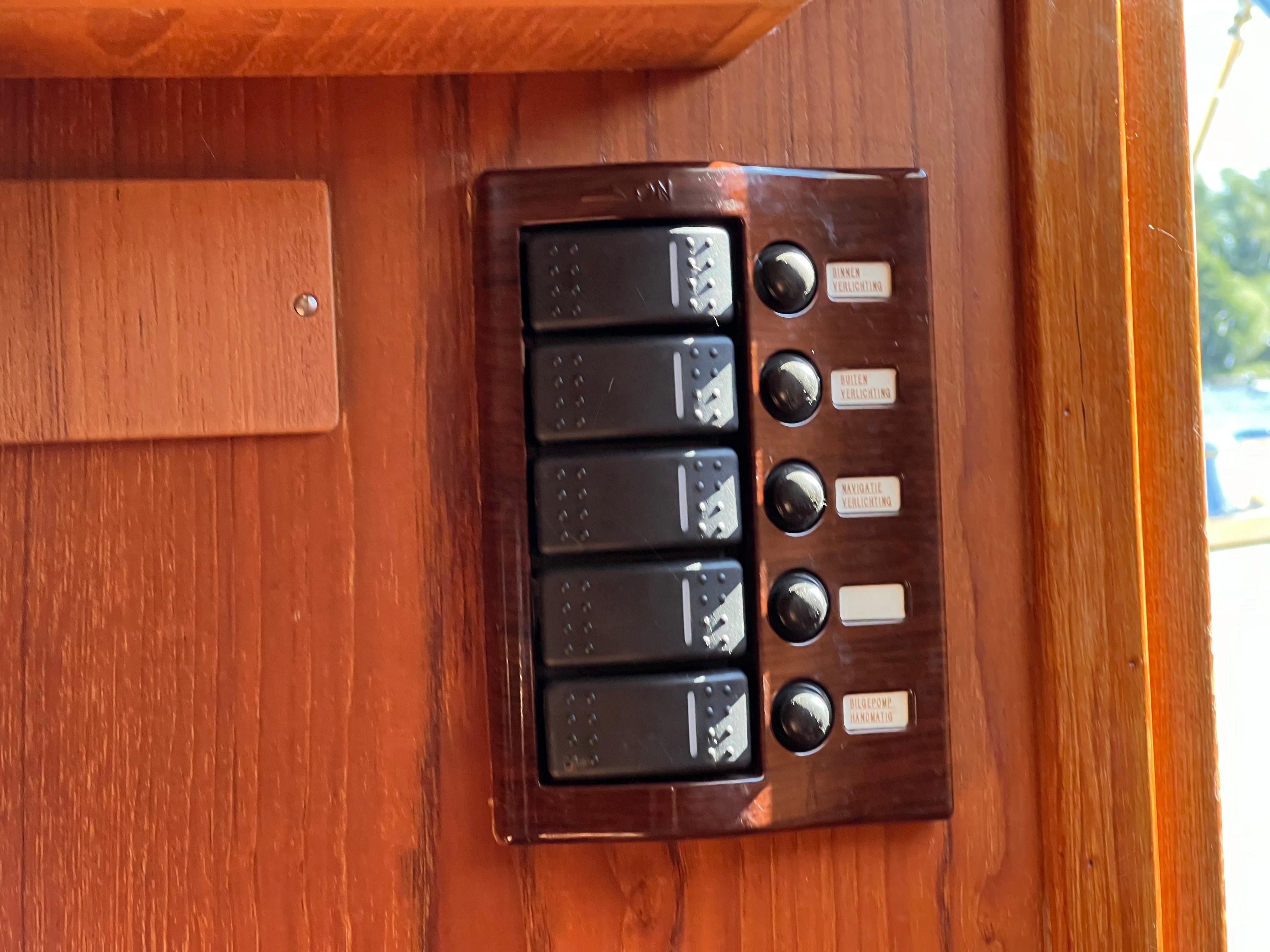 Center Console Blackfish Crossover 900