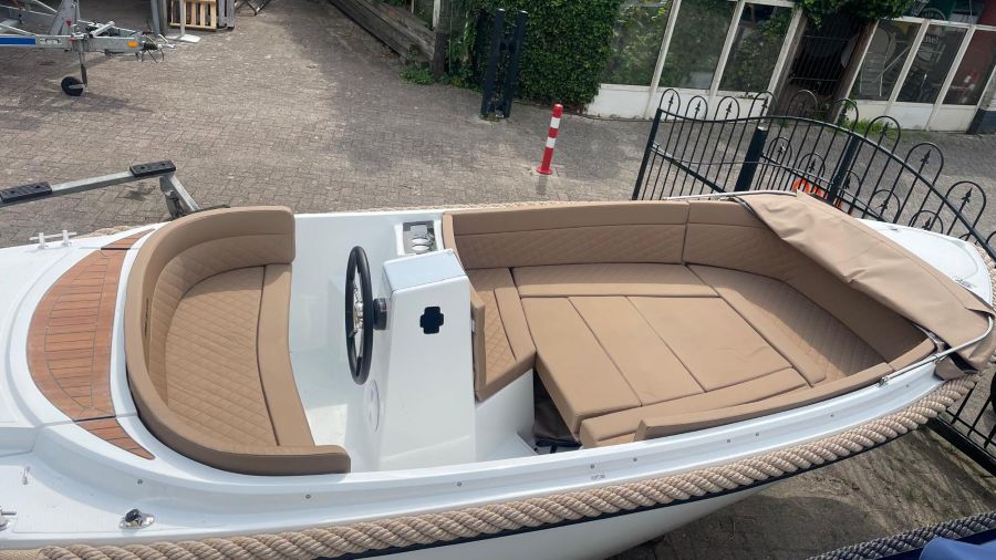 Corsiva 595 Tender wit wit Loosdrecht 