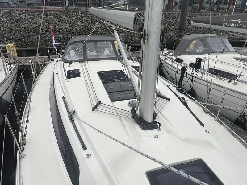 Bavaria Cruiser 37-3