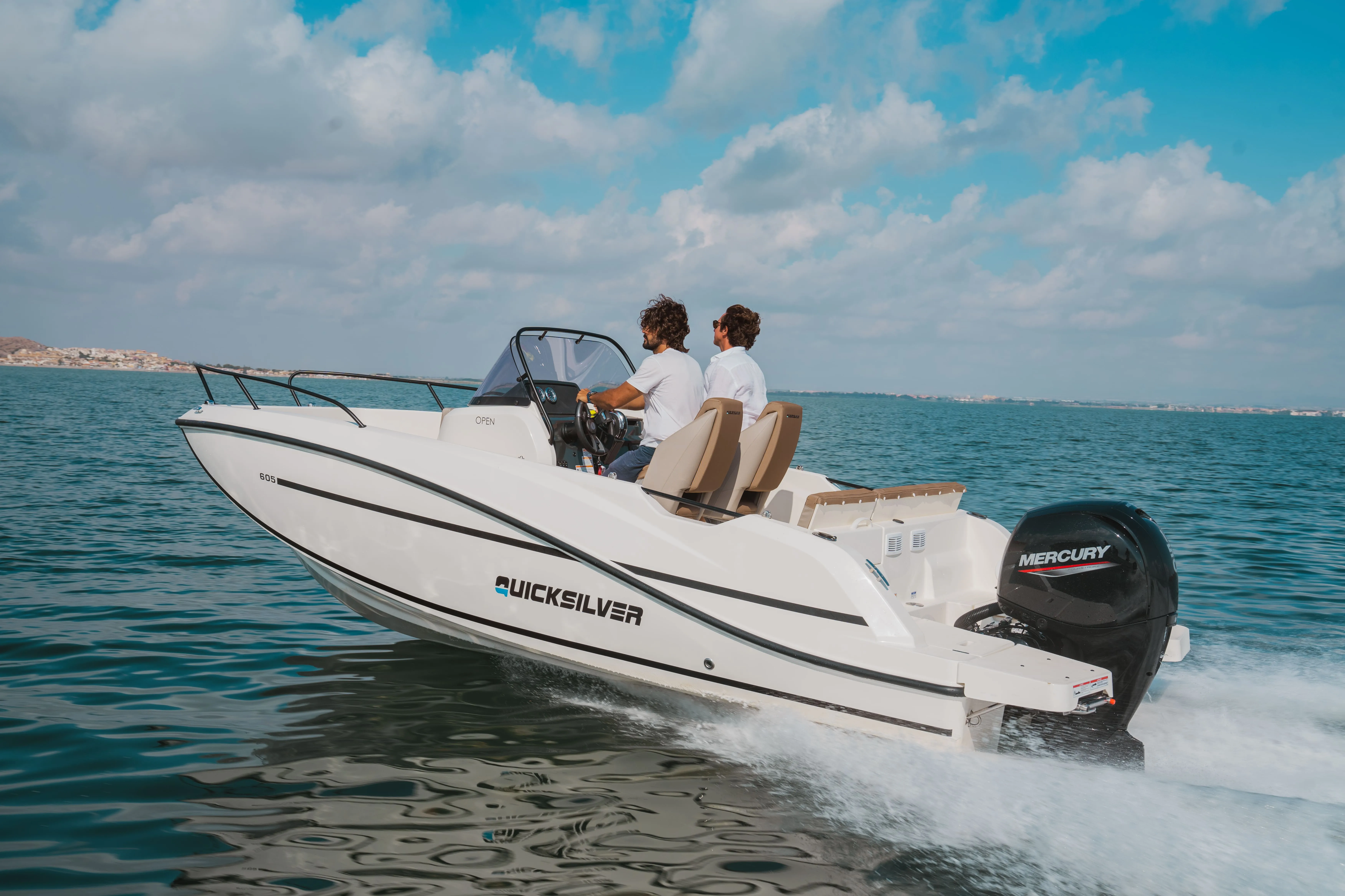 Quicksilver 605 Open