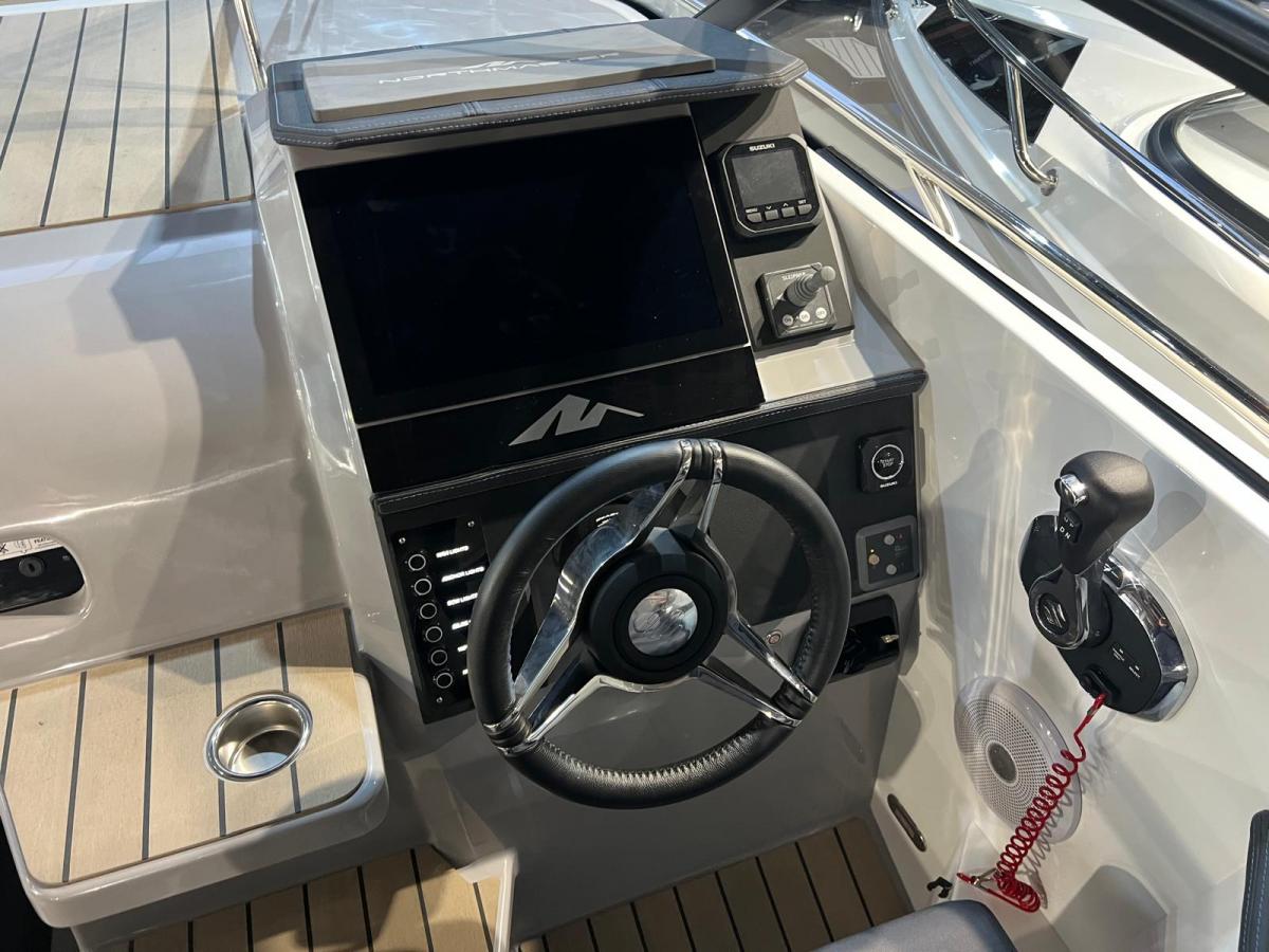 Northmaster 760 Cruiser. Dit schip is aanwezig op de Suzuki stand van hiswa te water 2026.