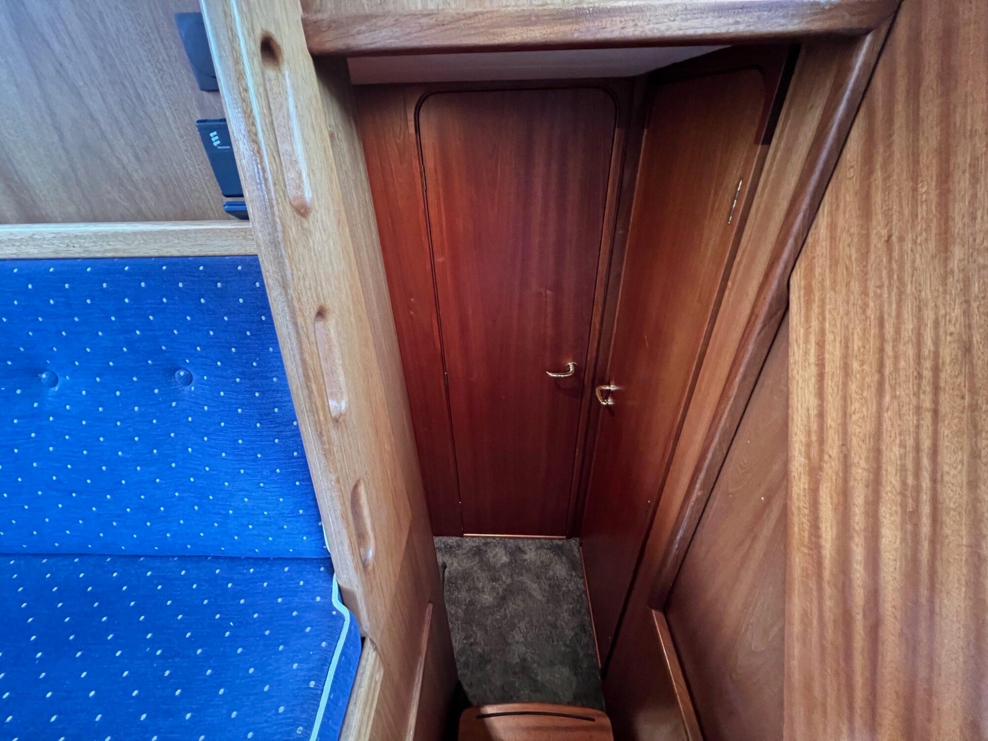 Vripack Vripack Spiegelkotter 12.00 AK Cabrio