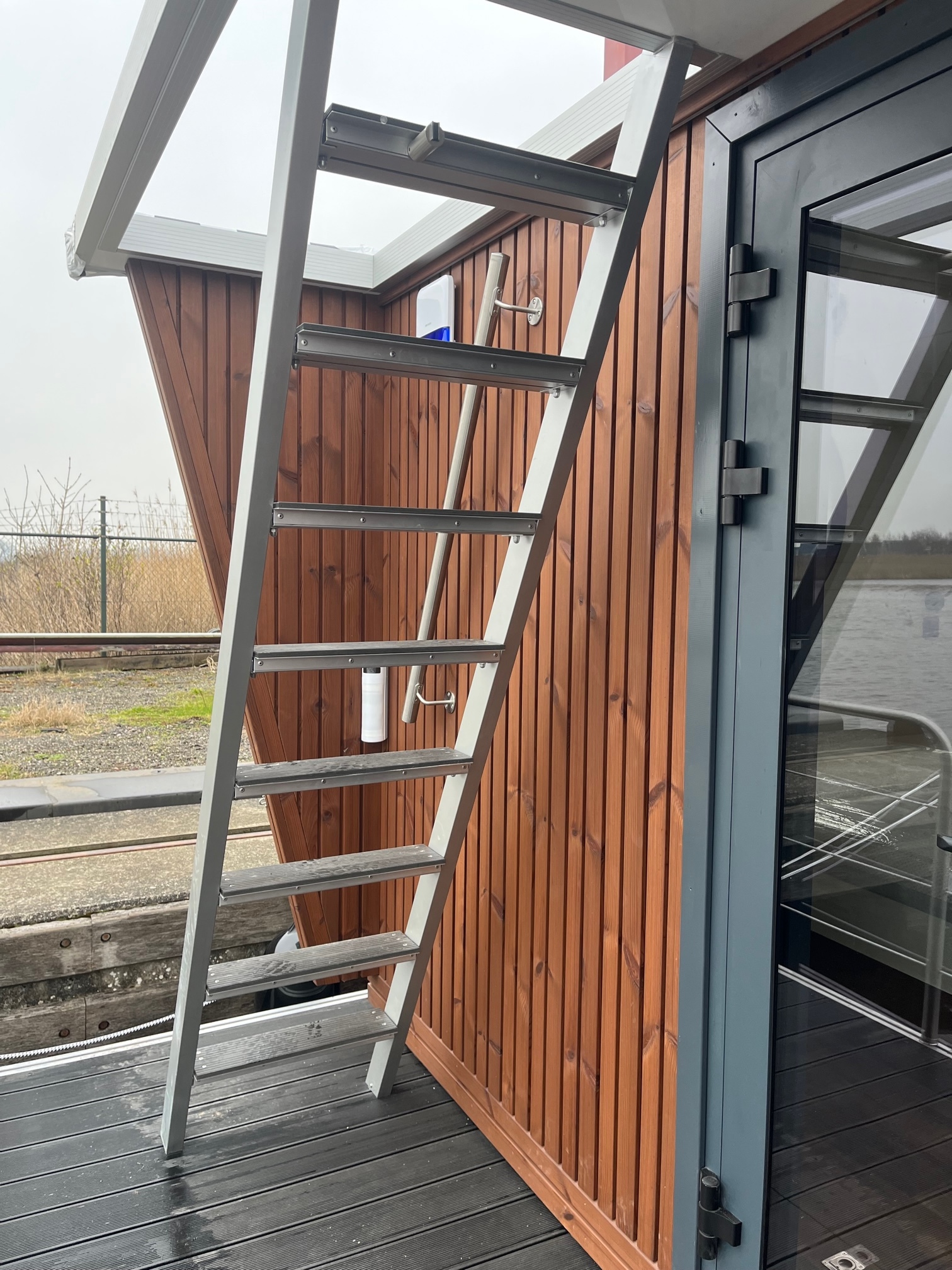Nordic Season Houseboat NS 40 Eco 36m2