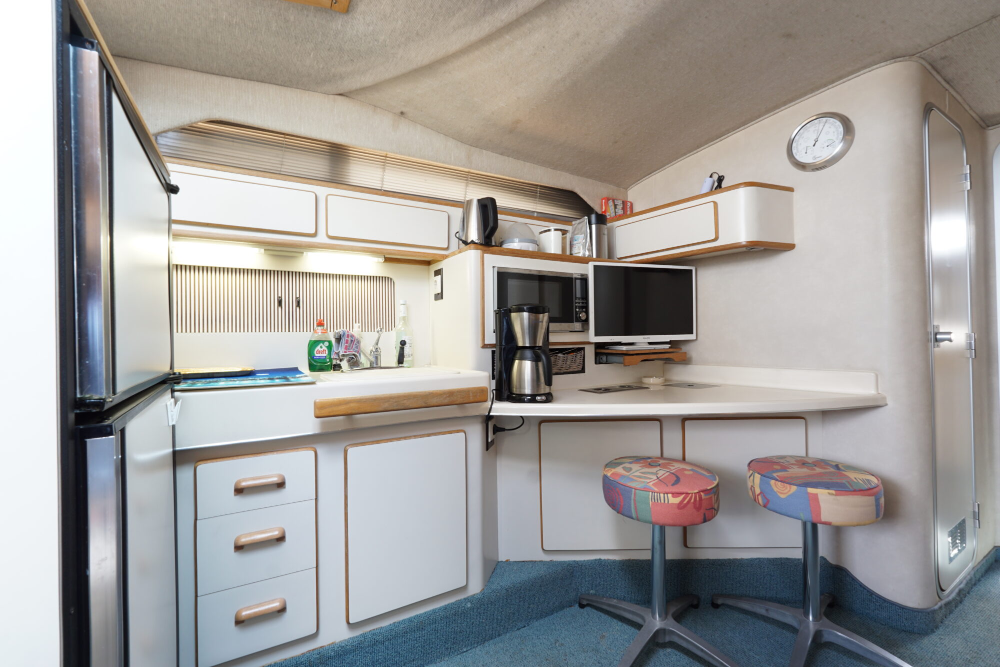 Sea Ray 400 Express Cruiser