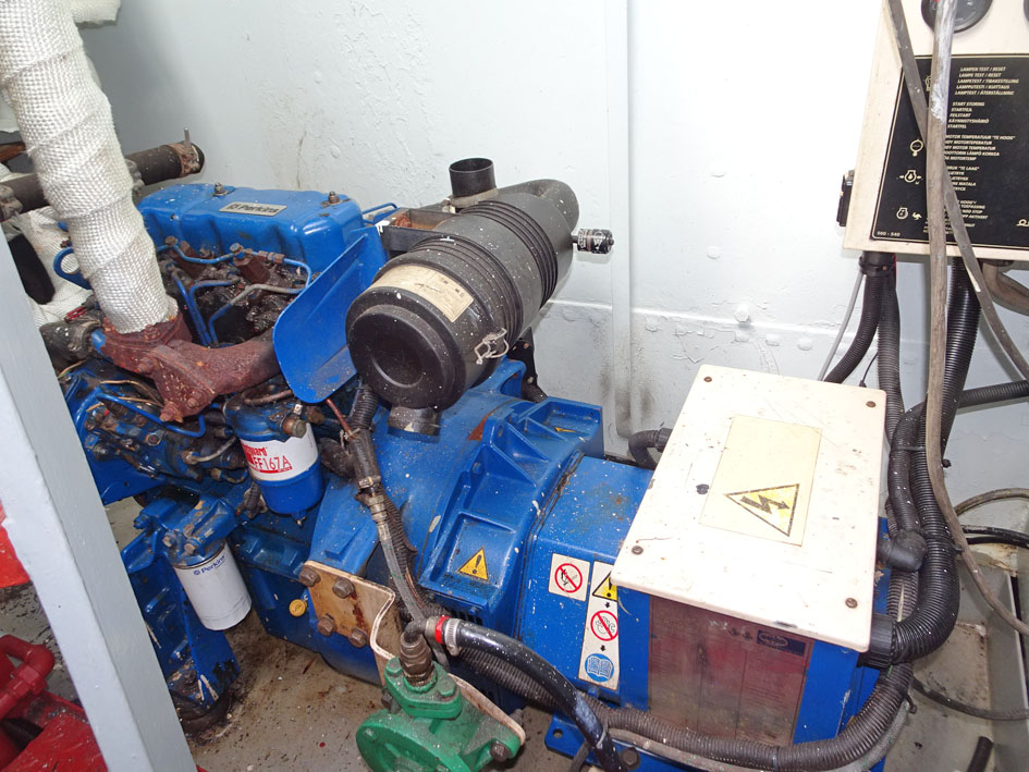 Luxe Motor 36.72, CBB Rijn