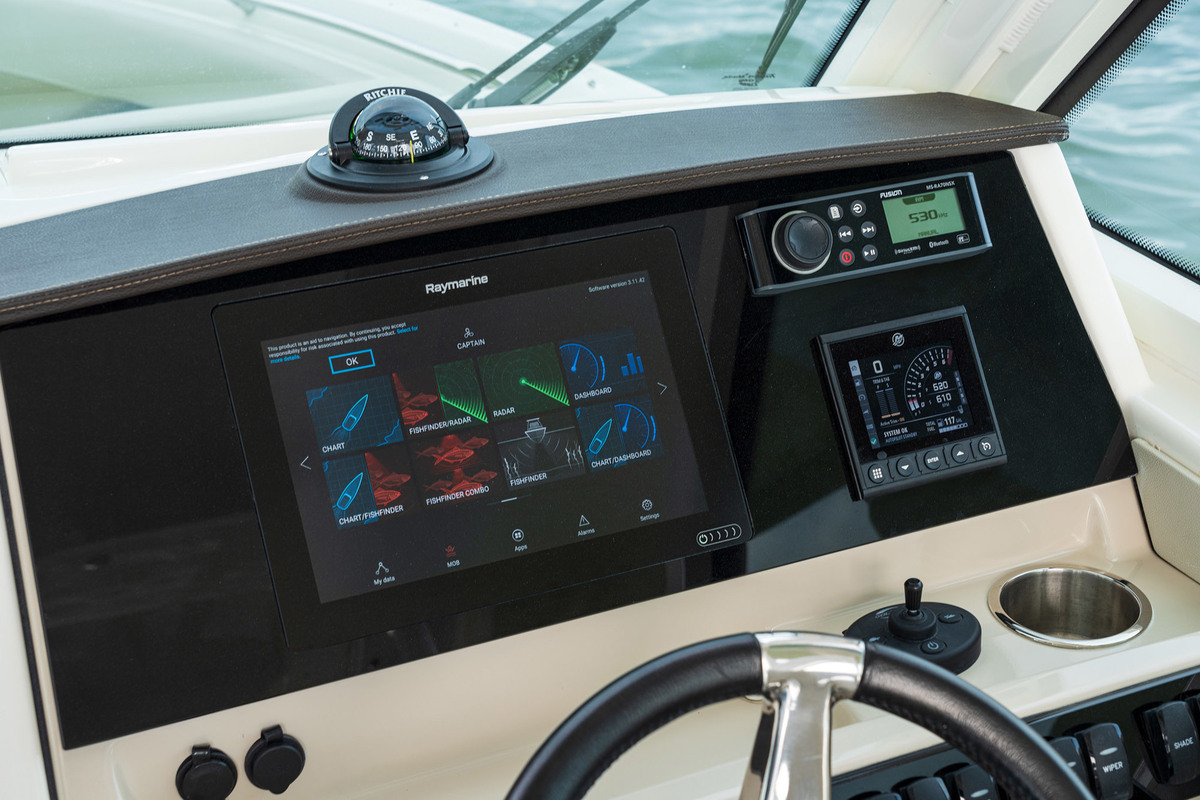 Boston Whaler 280 Vantage