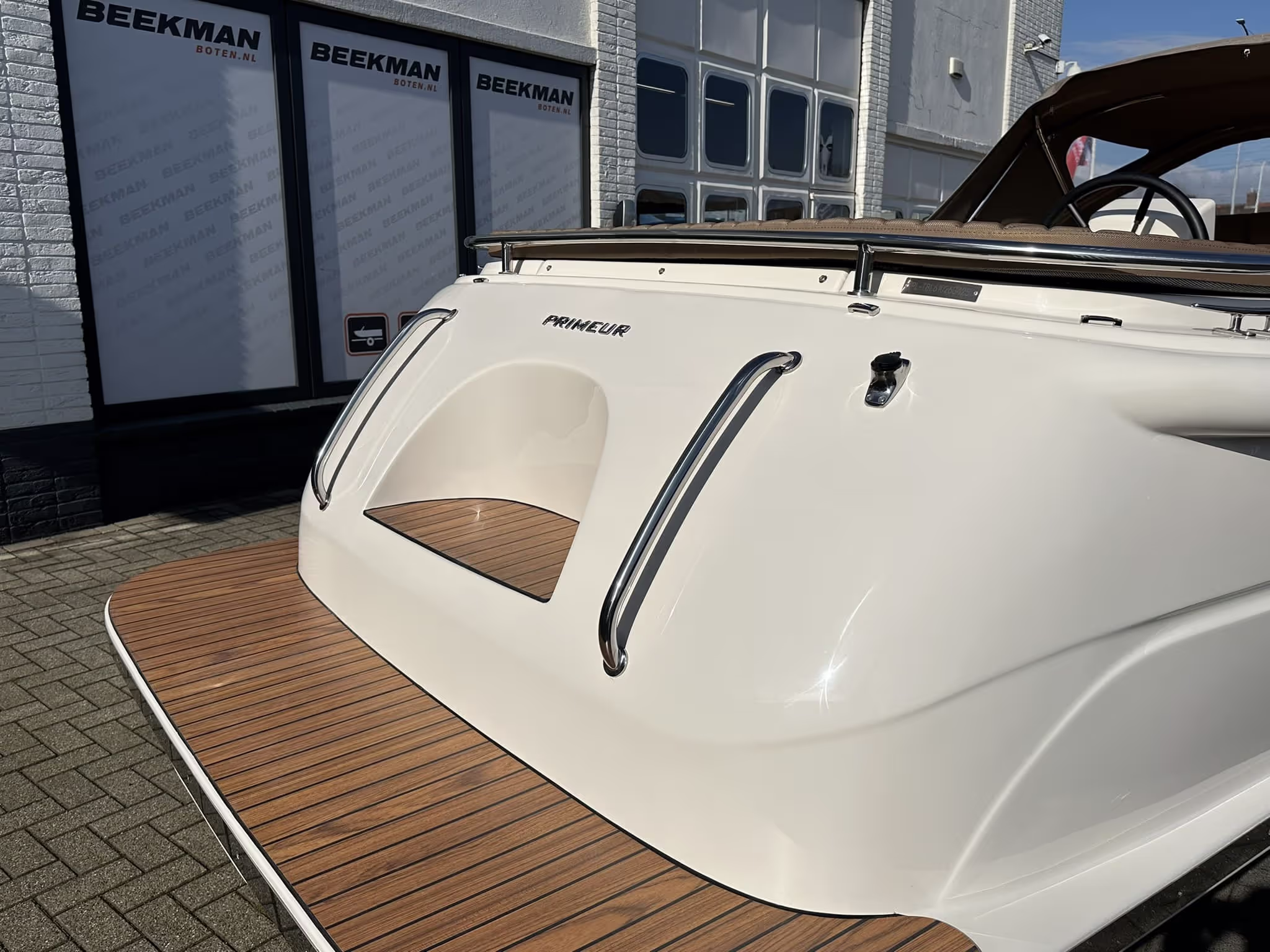 Primeur 610 Tender
