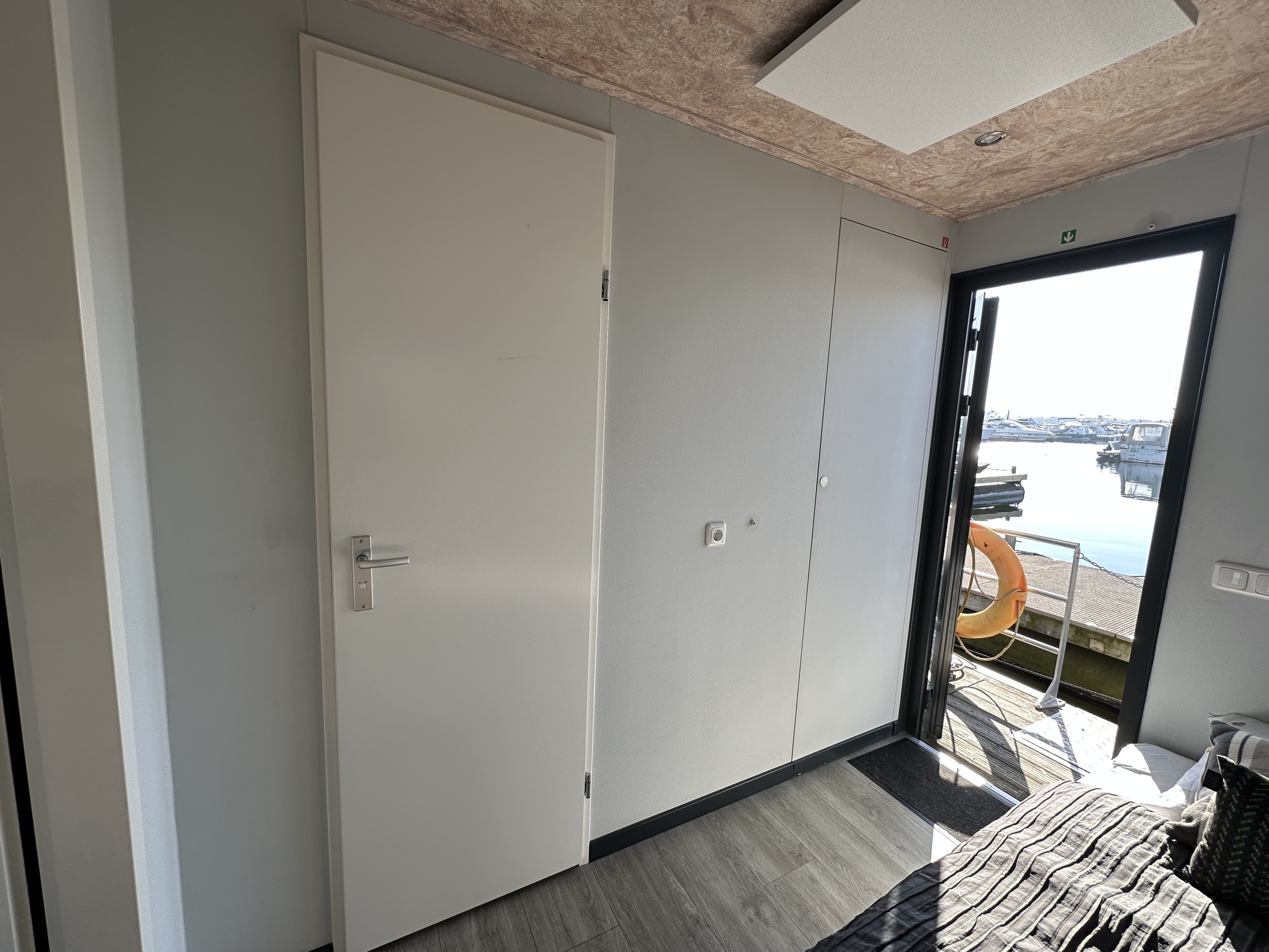 Gielissen Marin Home 32 Tiny Houseboat