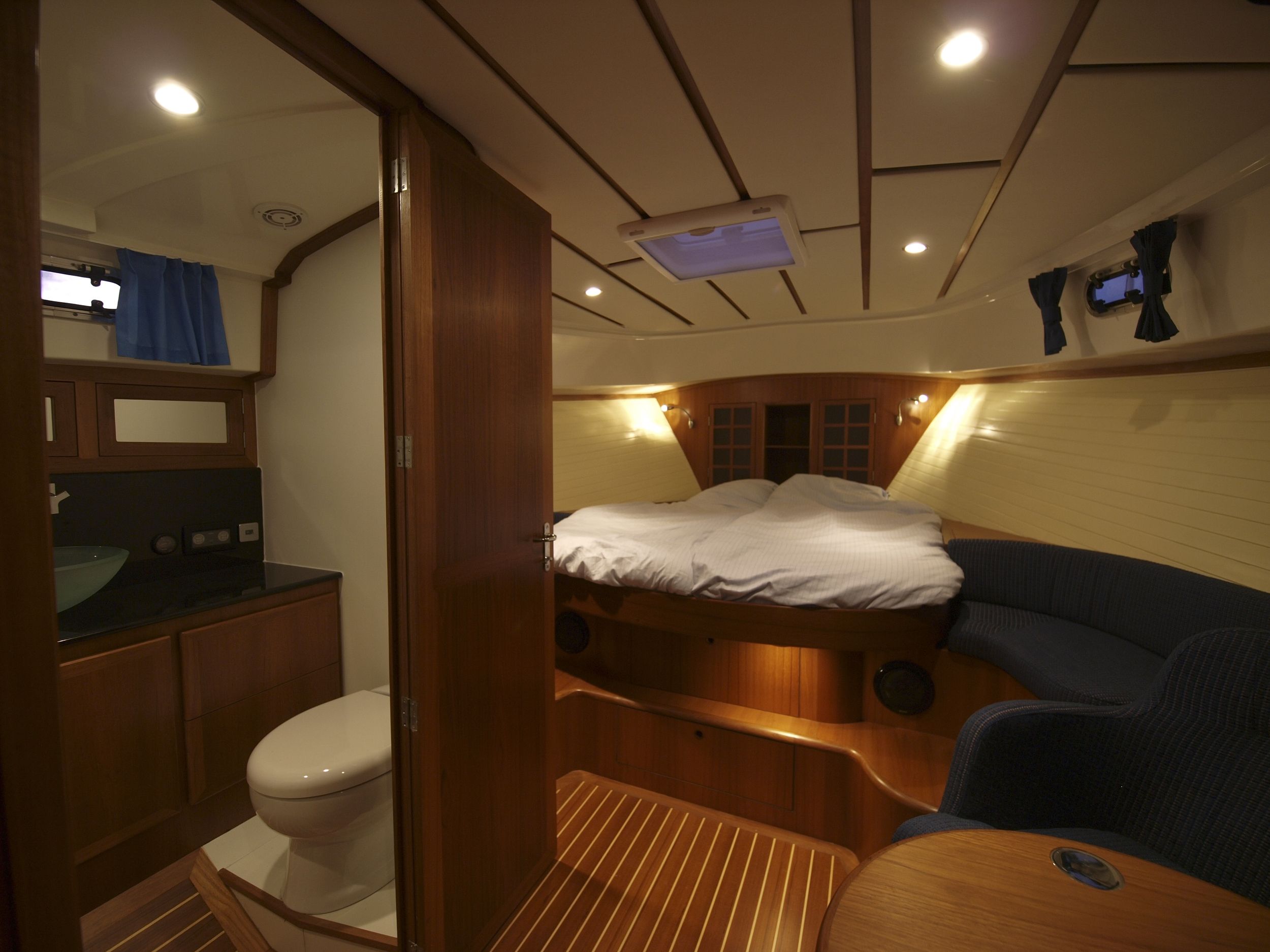 Menken Reeves 36