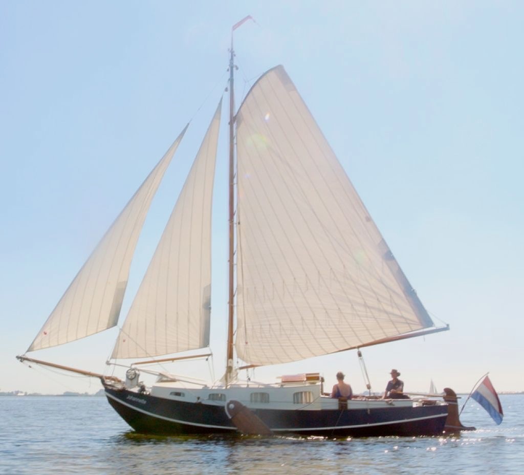 Zeeschouw Jonker En Paans