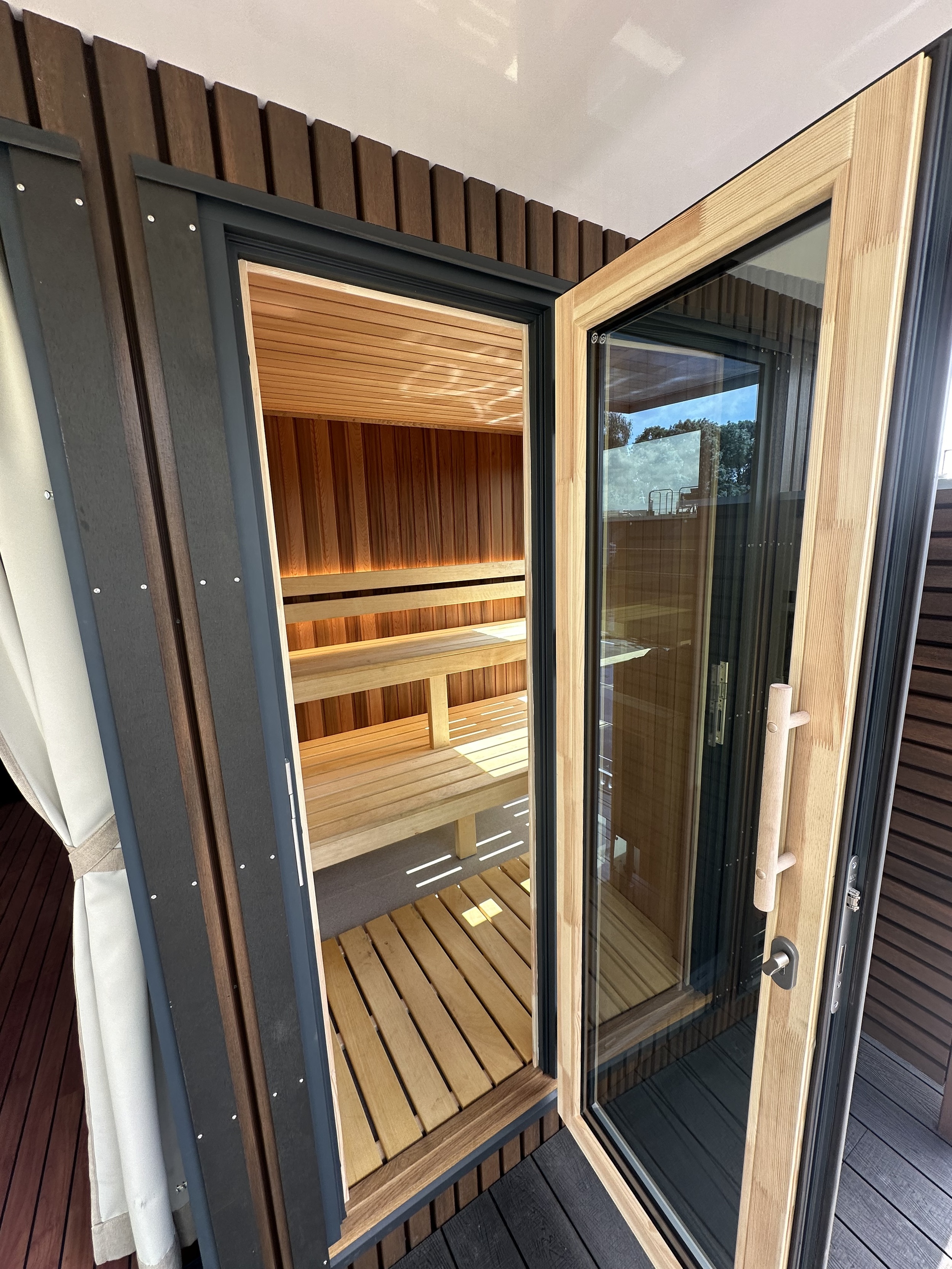 Project Nordic Season Houseboat NS 40-43 Special Project 1-2-3