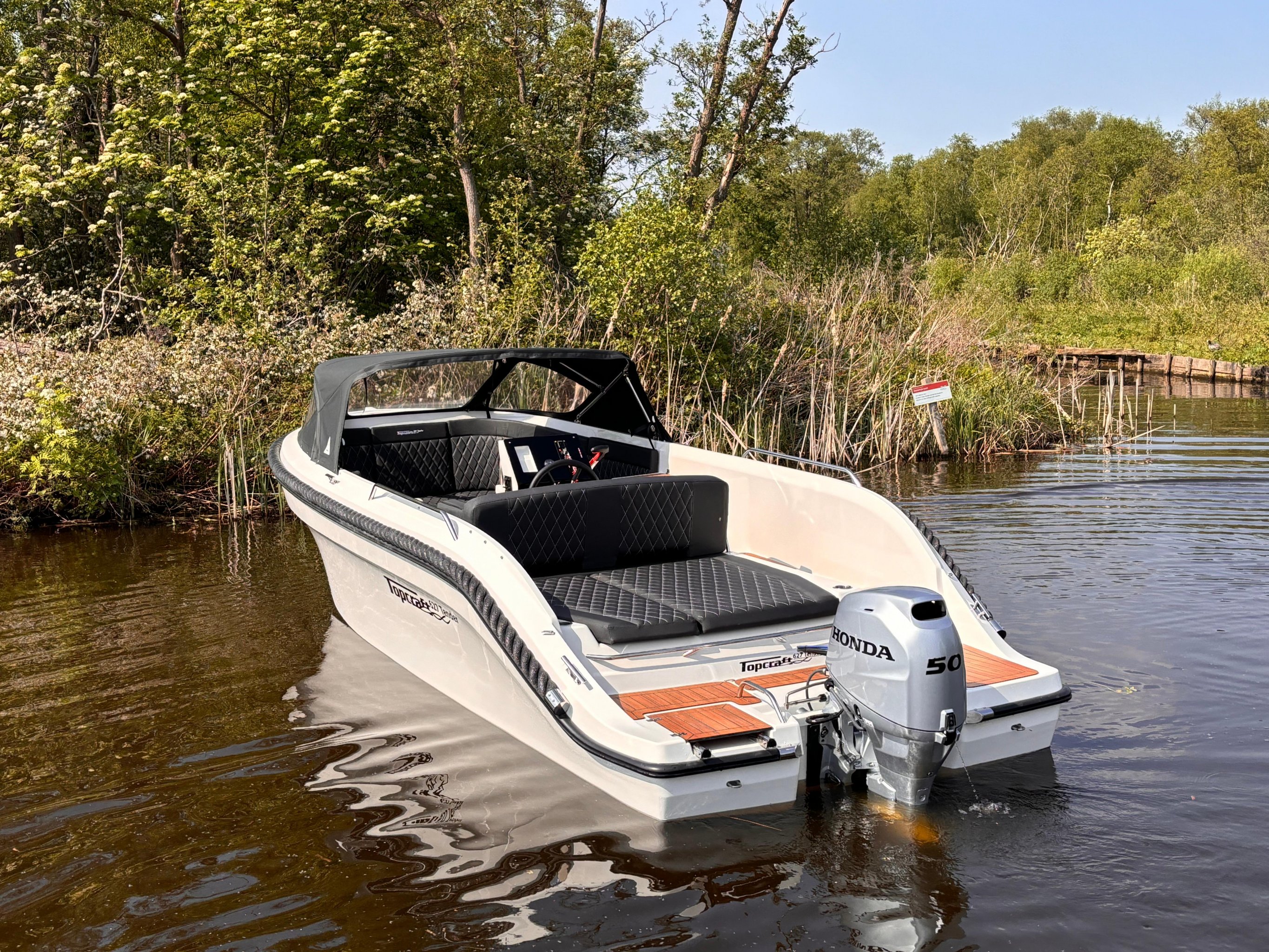 Topcraft 627 Tender 