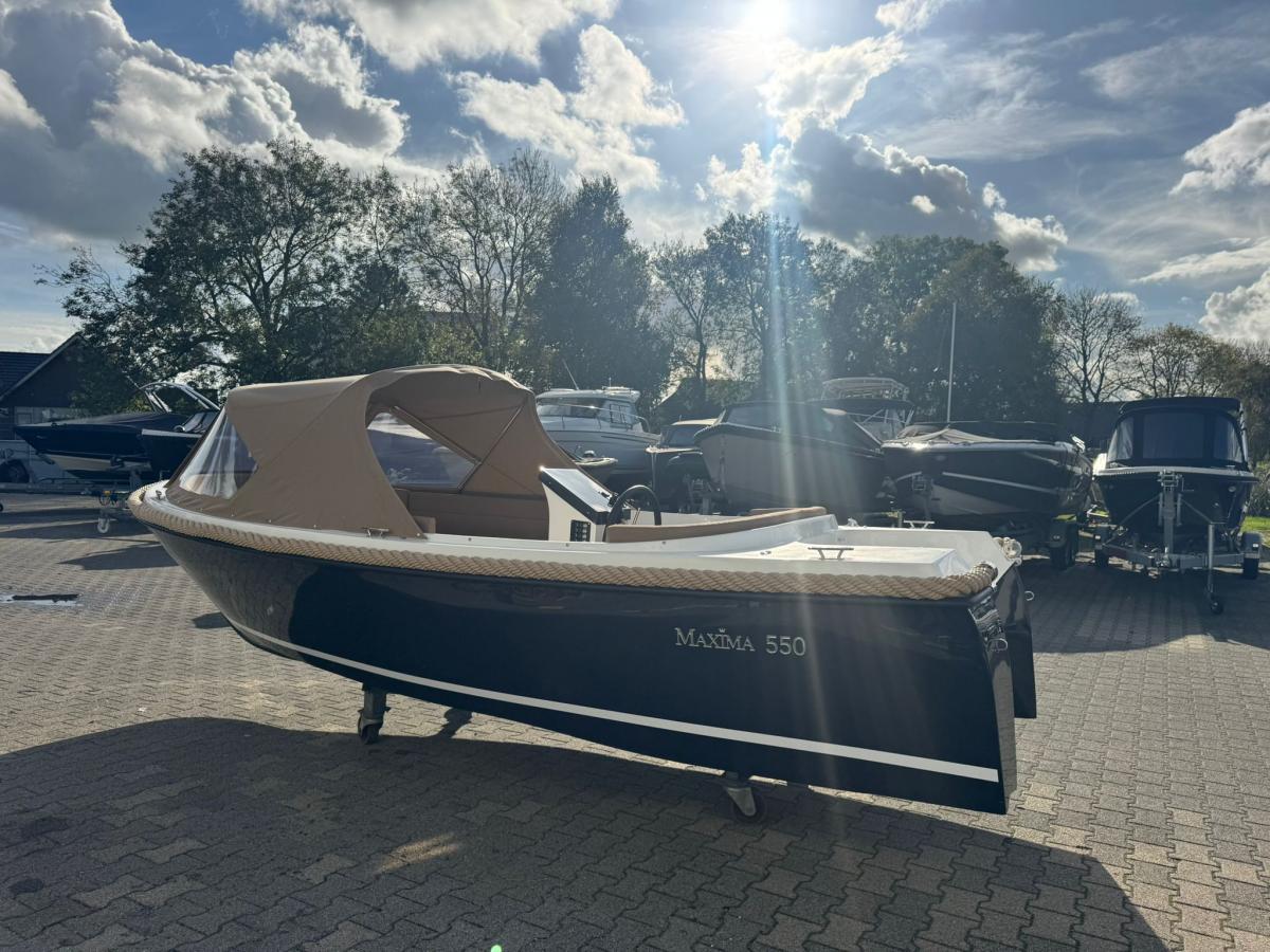 Maxima 550 volledig vaarklaar!