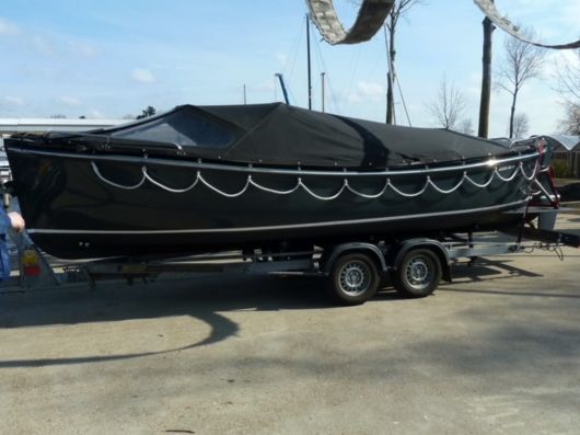 Seafury 700