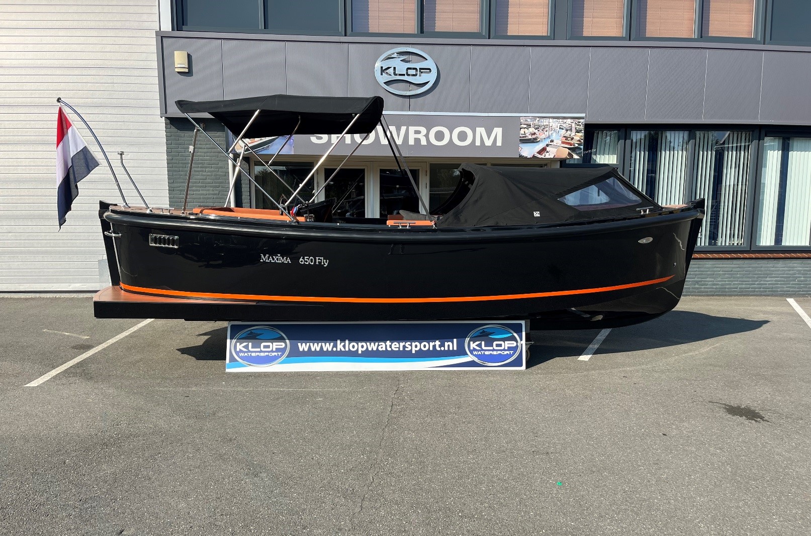 Maxima Boats Aanbieding -  650 Flying Lounge met Honda 40 pk