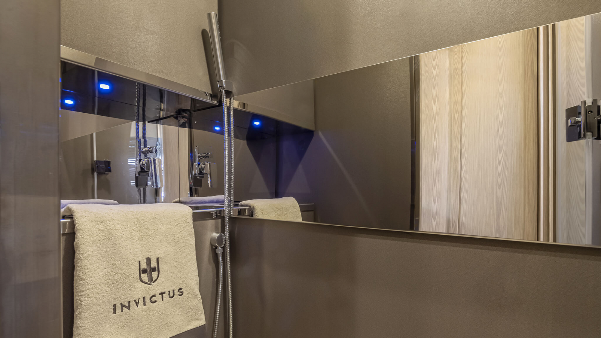Invictus yachts Invictus 460 TT
