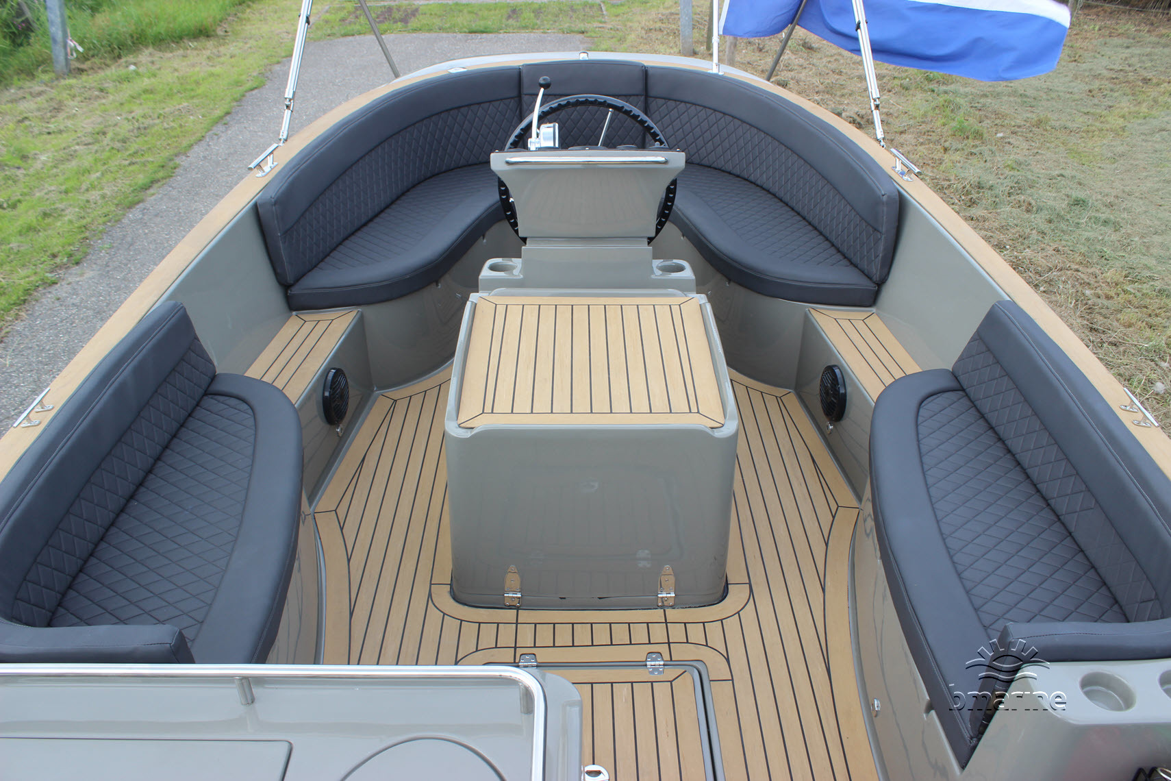 Pieterman 860 Tender