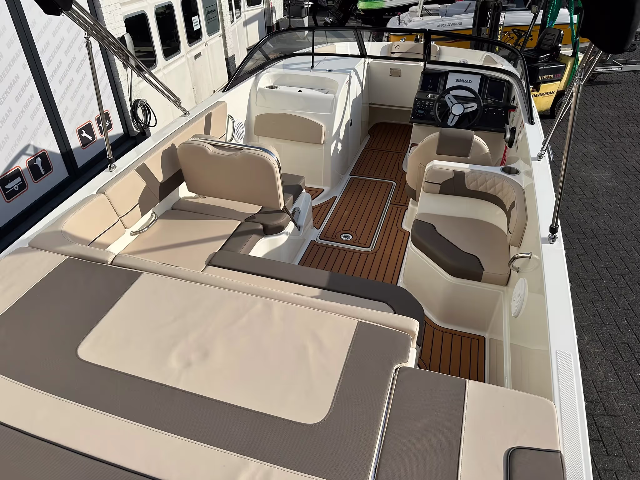 Bayliner VR6 Bowrider