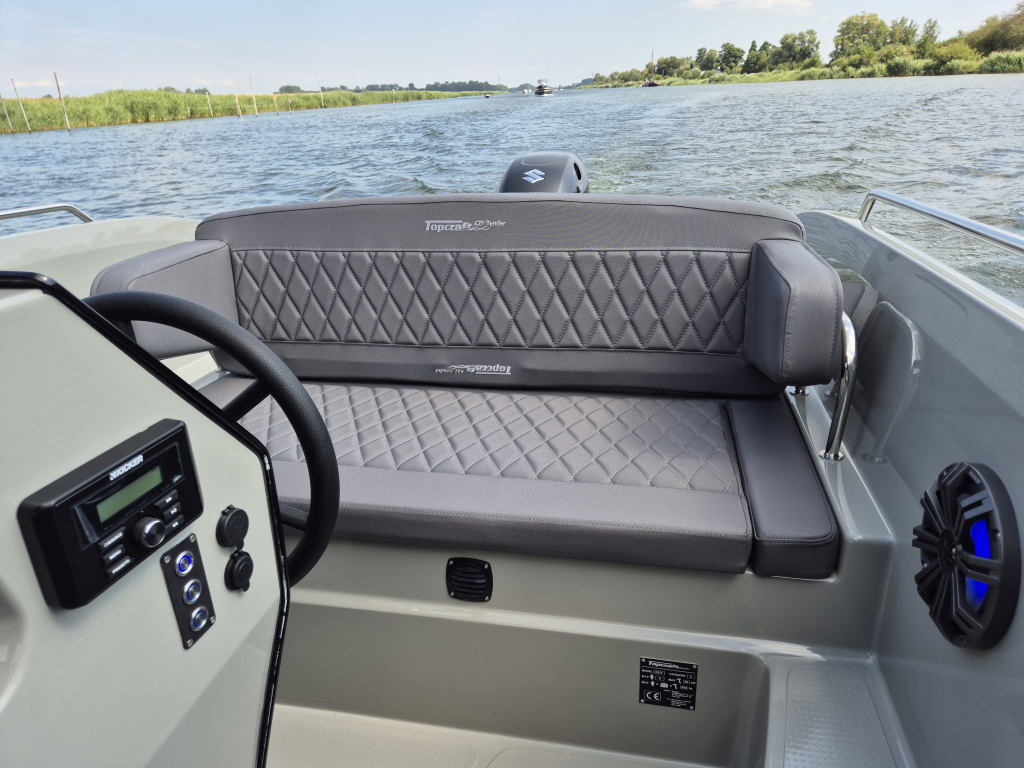 Topcraft 627 Tender