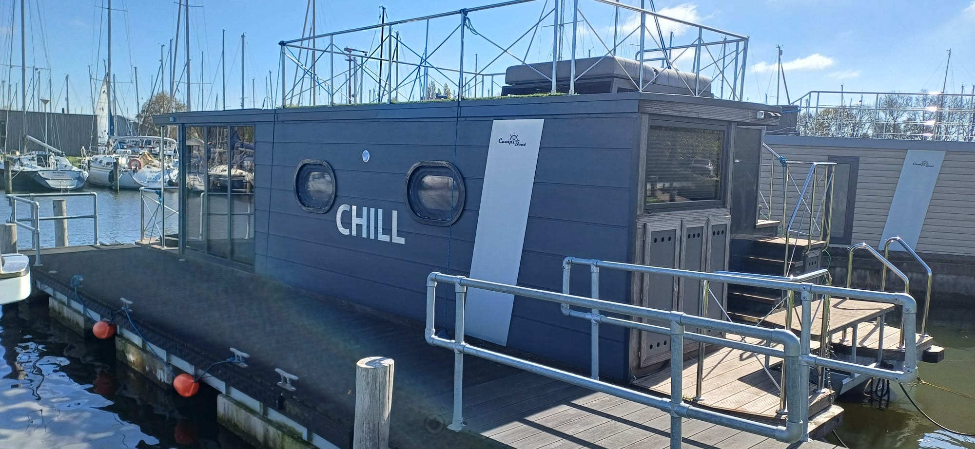 Campi 400 Houseboat Warns, Mooie Ligplaats