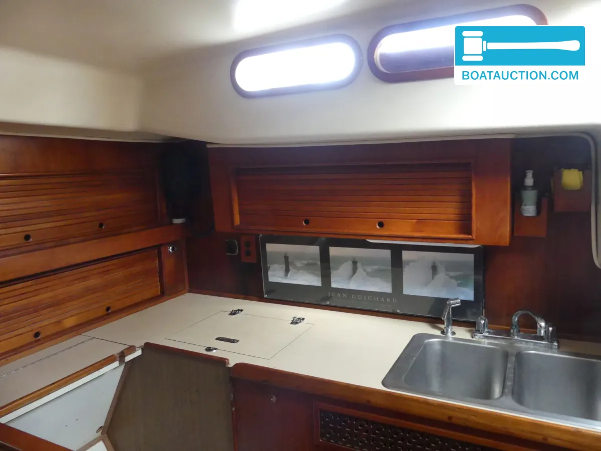 Morgan Out Island 41