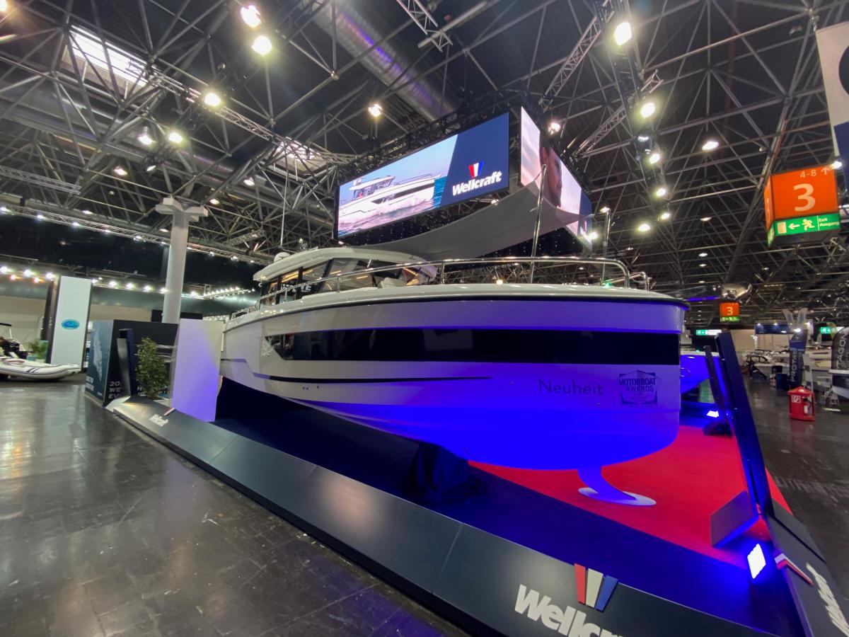 WELLCRAFT 355 Explorer
