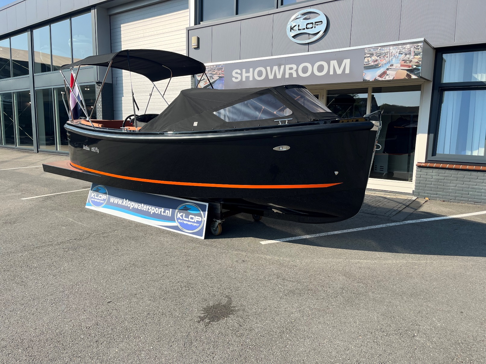 Maxima Boats Aanbieding -  650 Flying Lounge met Honda 40 pk