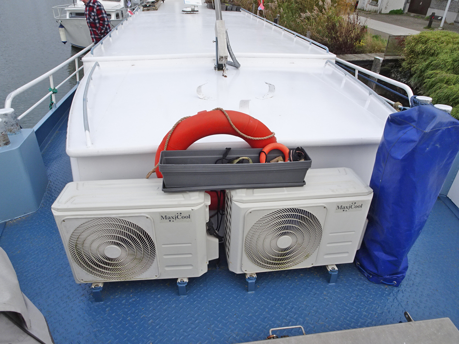 Luxe Motor 26.25 met UBC