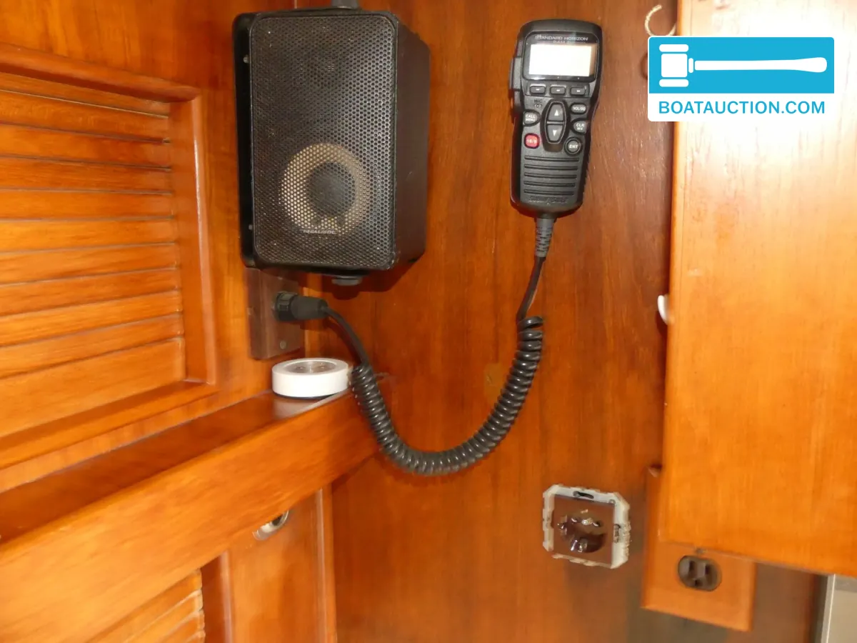 Morgan Out Island 41