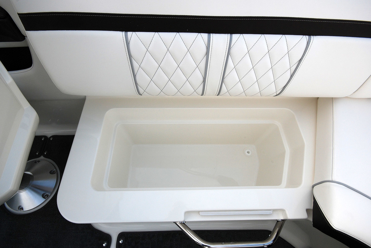 Sea Ray Sun Sport 250