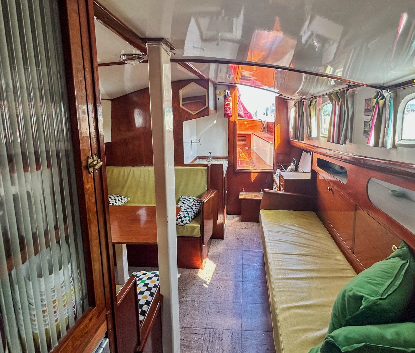 Zeeschouw Jonker En Paans