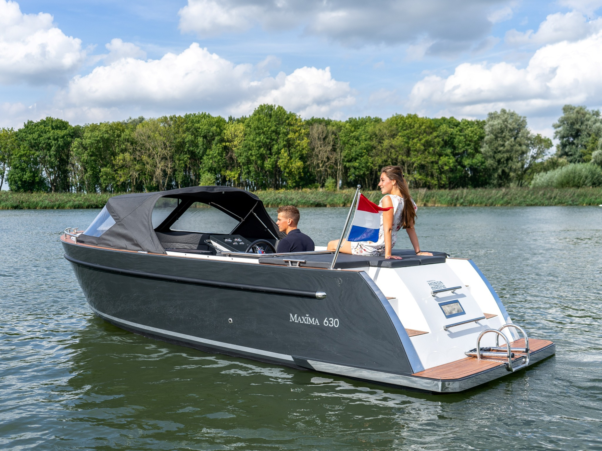Maxima Boats 630