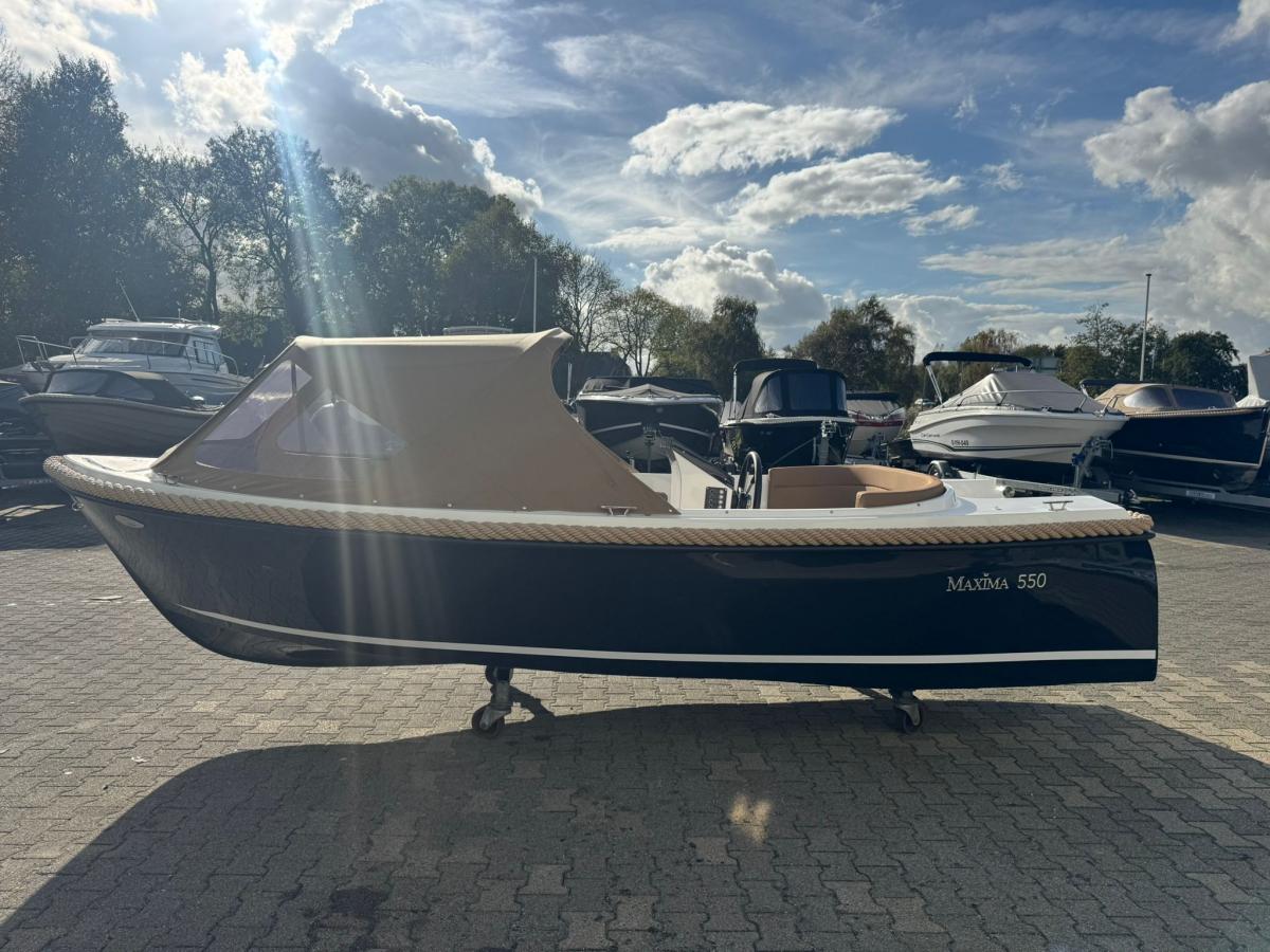 Maxima 550 volledig vaarklaar!